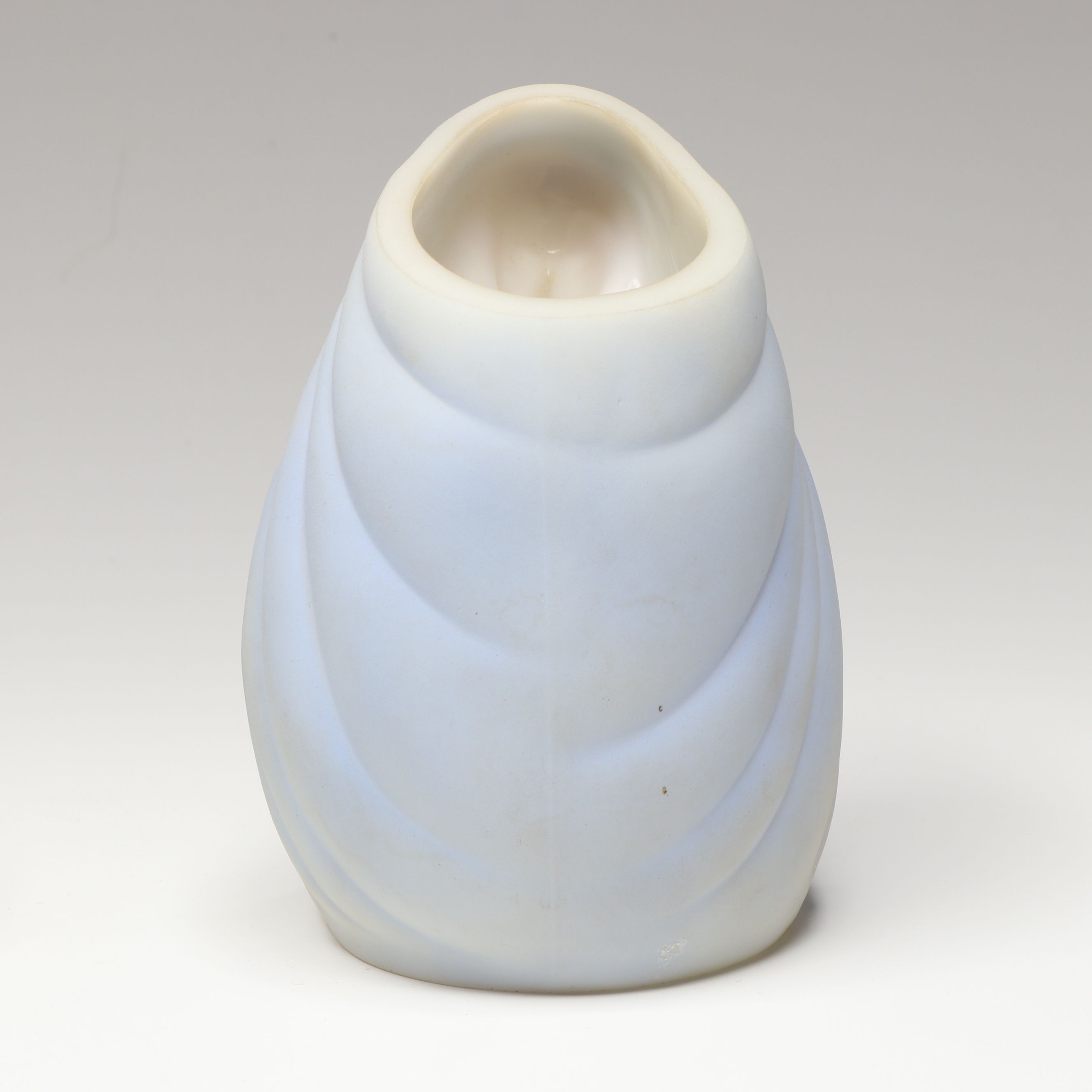 Fenton Angel Custard Glass Fairy Lamp with Madonna Glass Vase