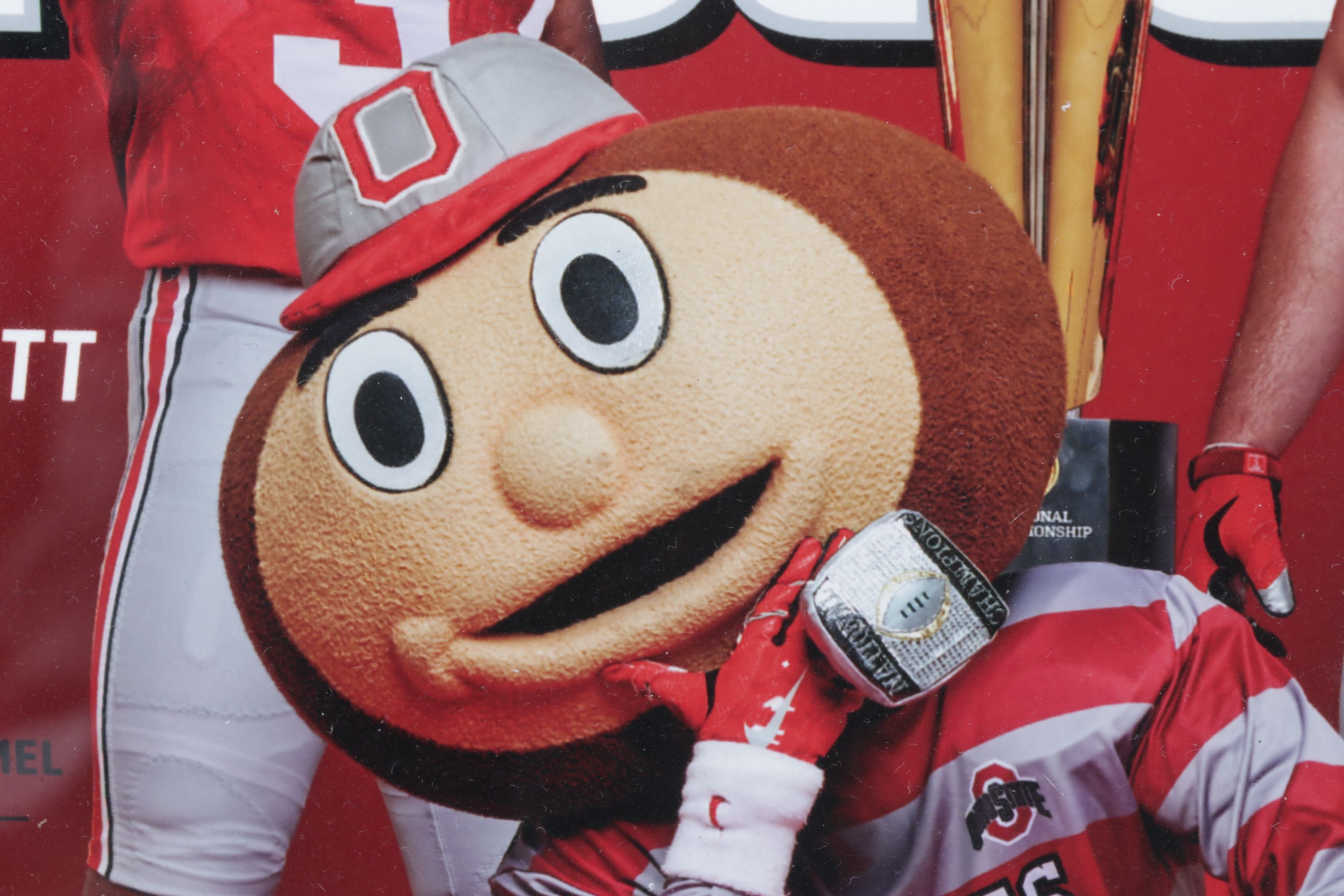 Framed 2015 Sports Illustrated College Football Preview Cover with Ohio State