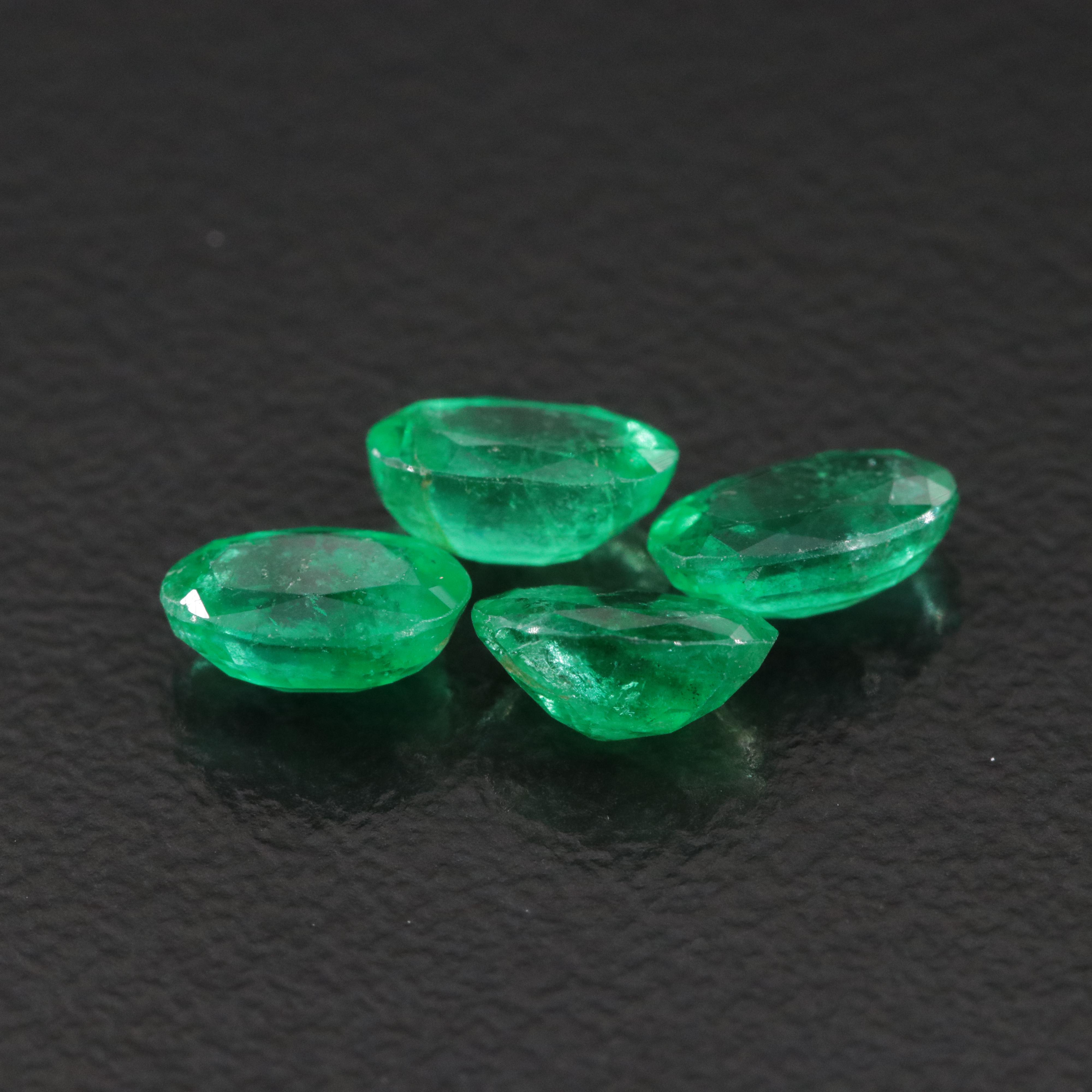 Loose 1.81 CTW Emerald Lot