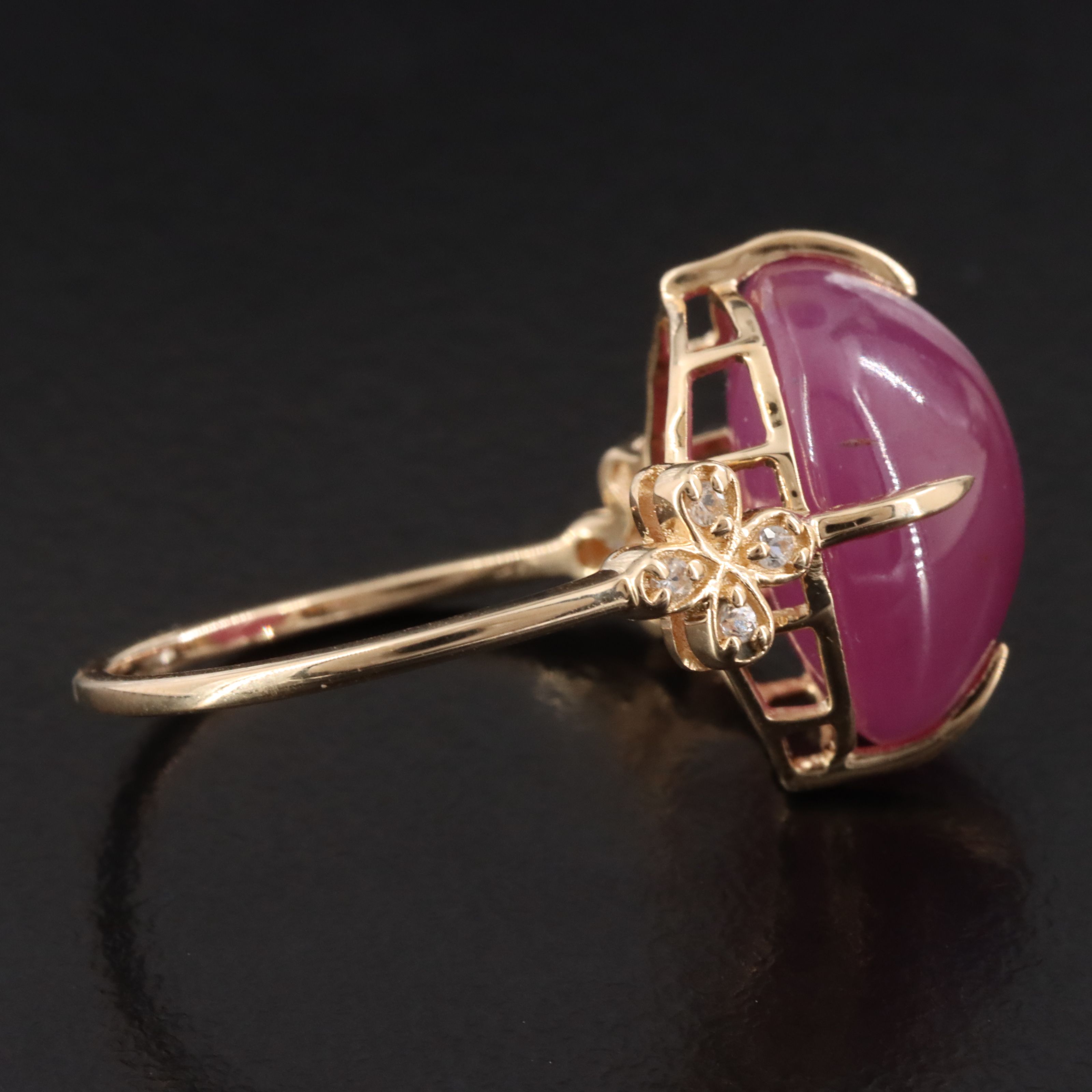 14K 13.81 CT Ruby and White Sapphire Ring