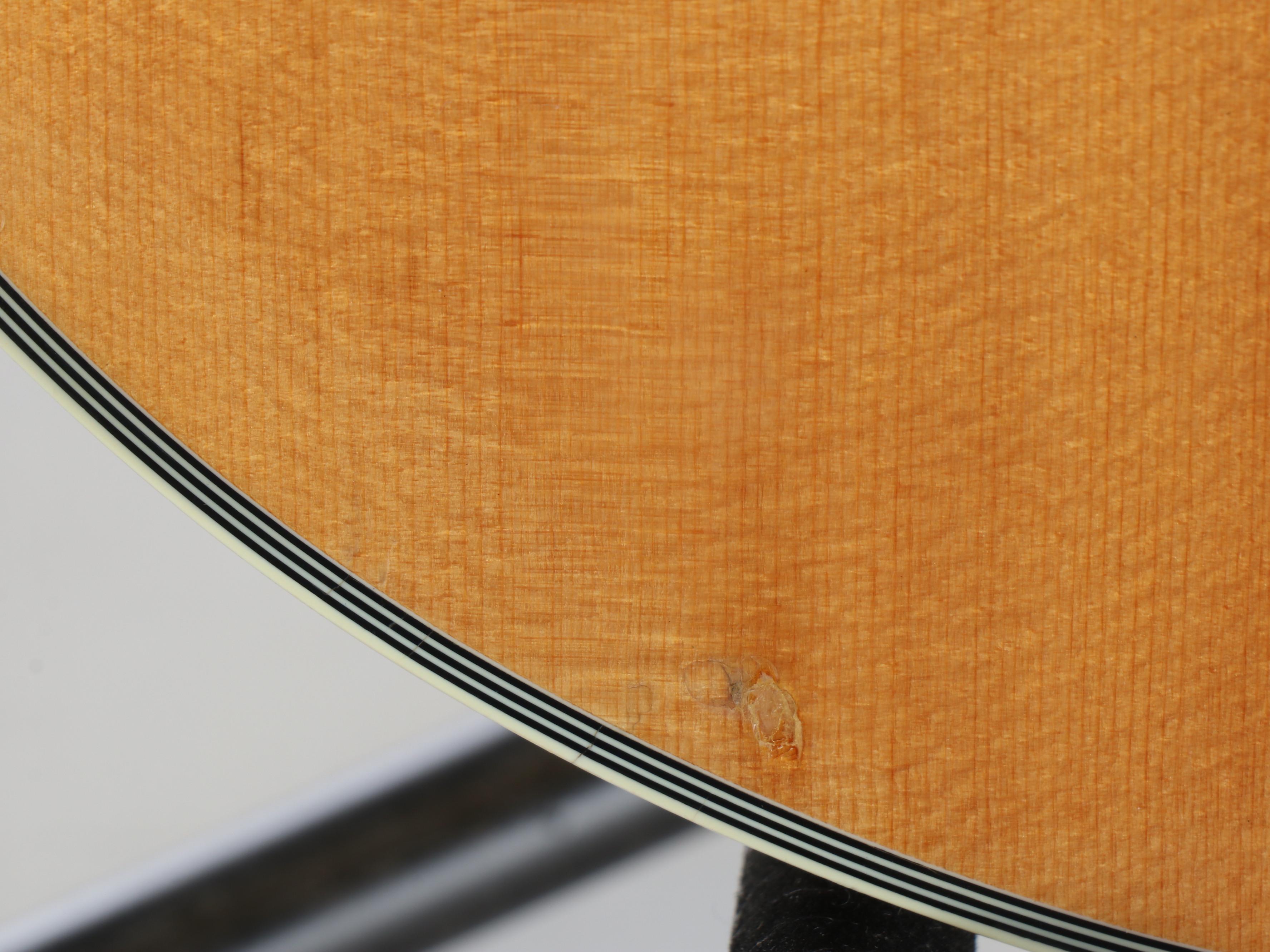 Hohner Single Cutaway Spruce Top Electric Acoustic Guitar