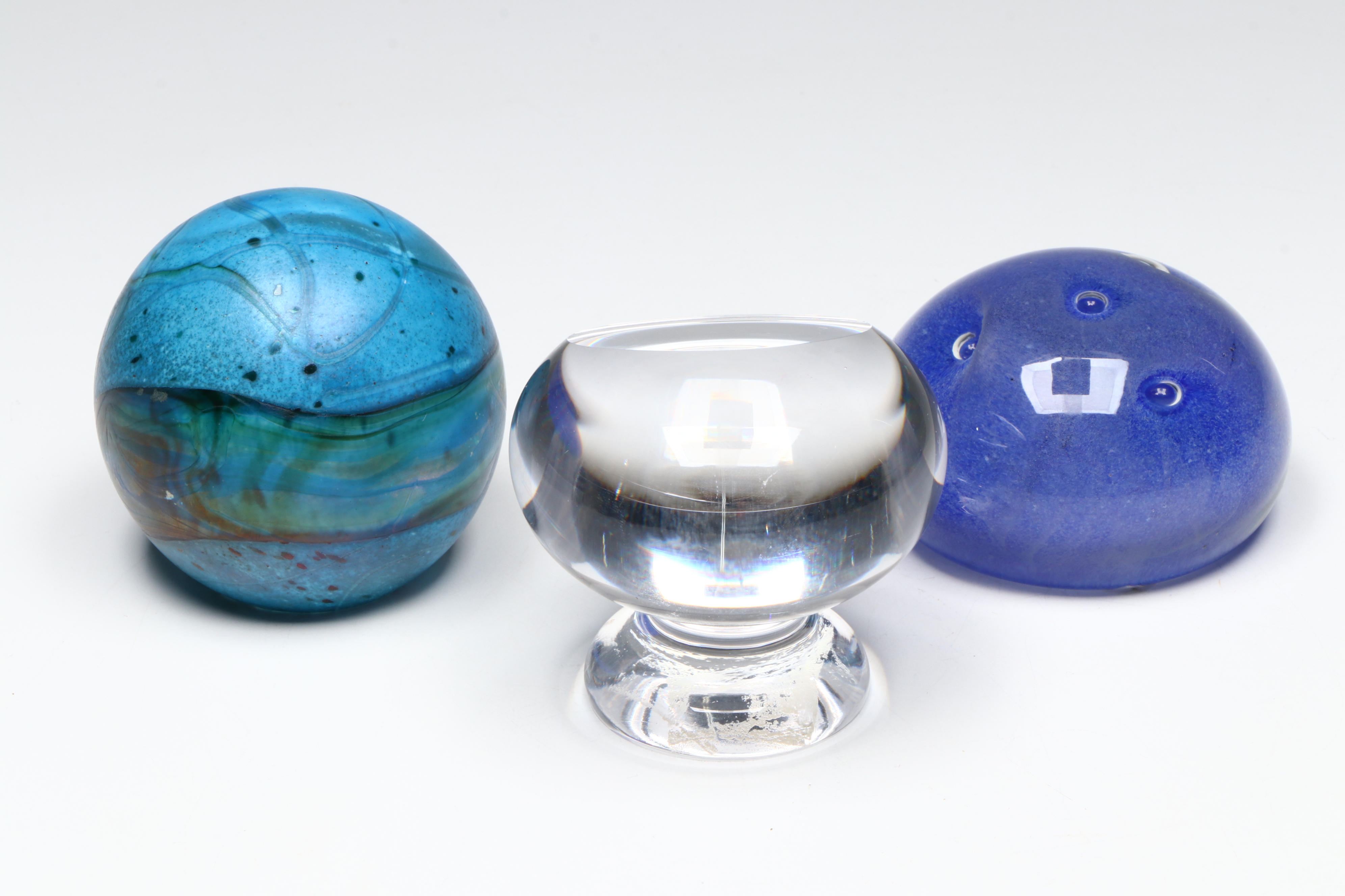 Gozo Italian Blown Glass Paperweight with Fellerman &  Raabe and More Art Glass