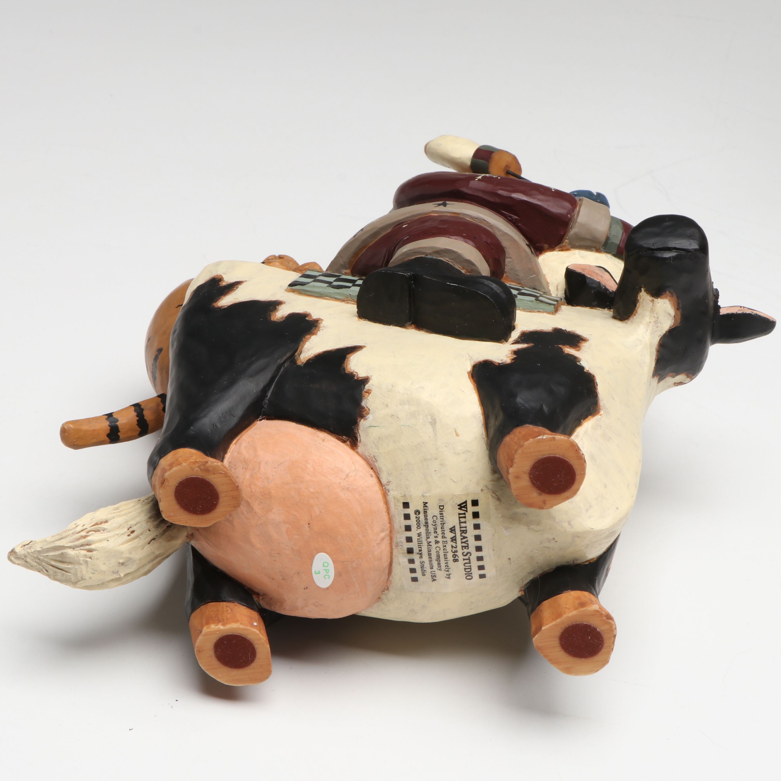 Williraye Studio Resin Folk Art Décor