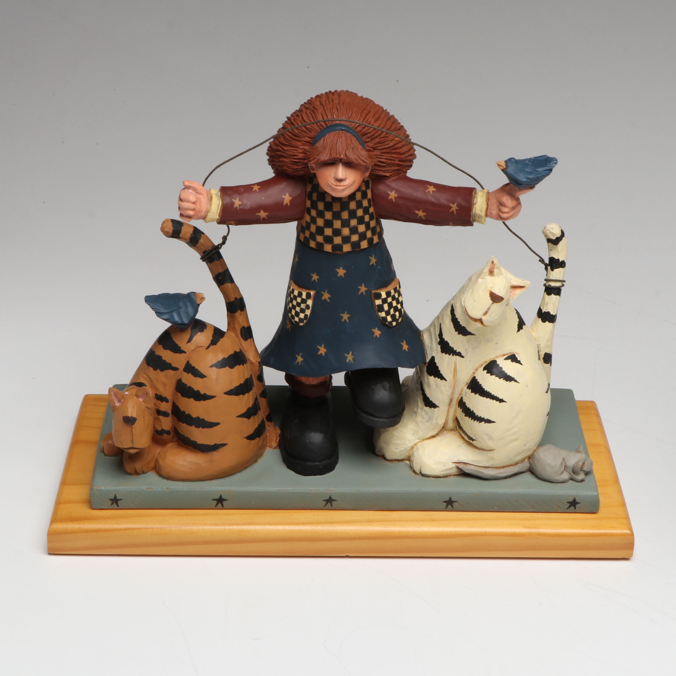 Williraye Studio Resin Folk Art Décor