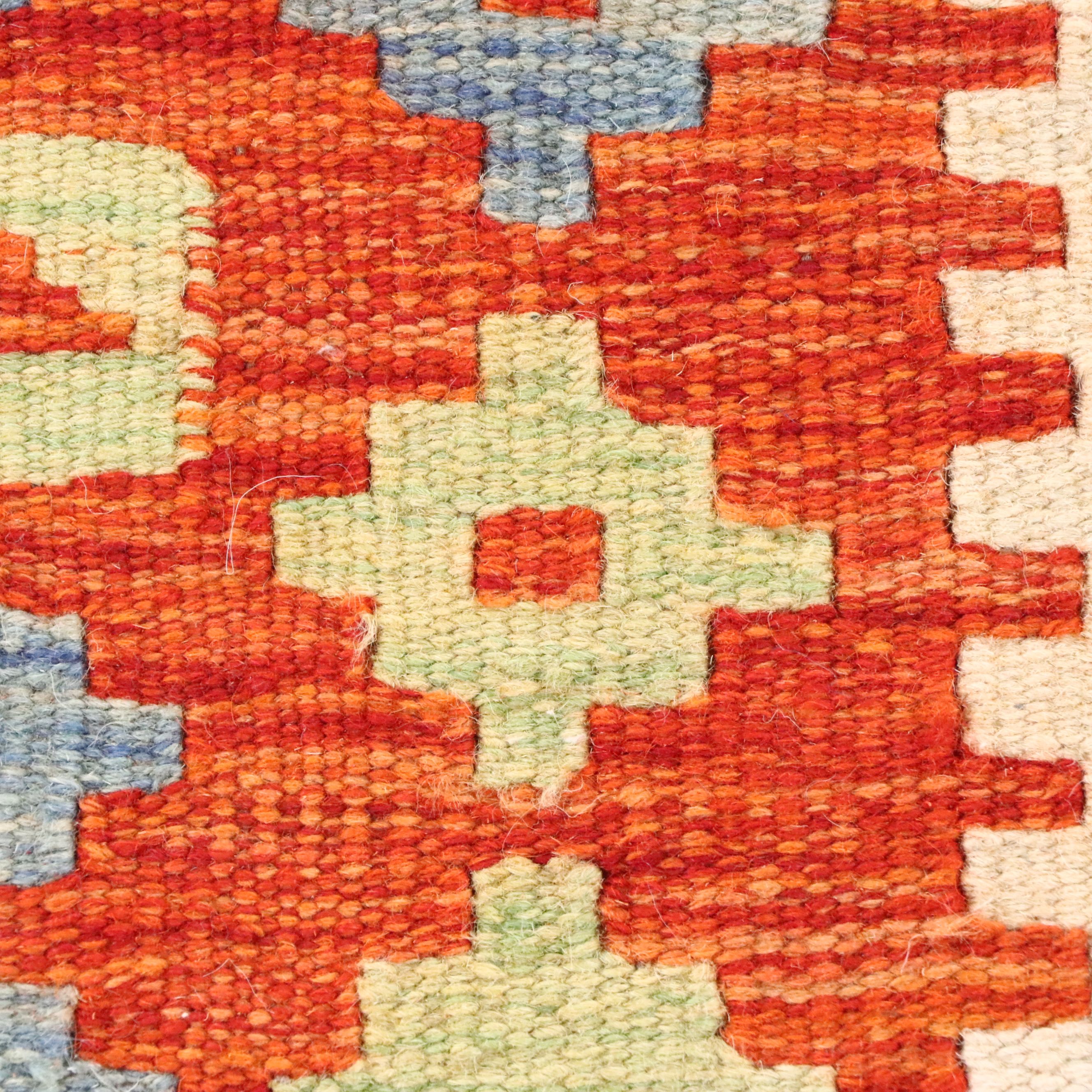 2'8 x 9'8 Handwoven Pakistani Kilim Carpet Runner