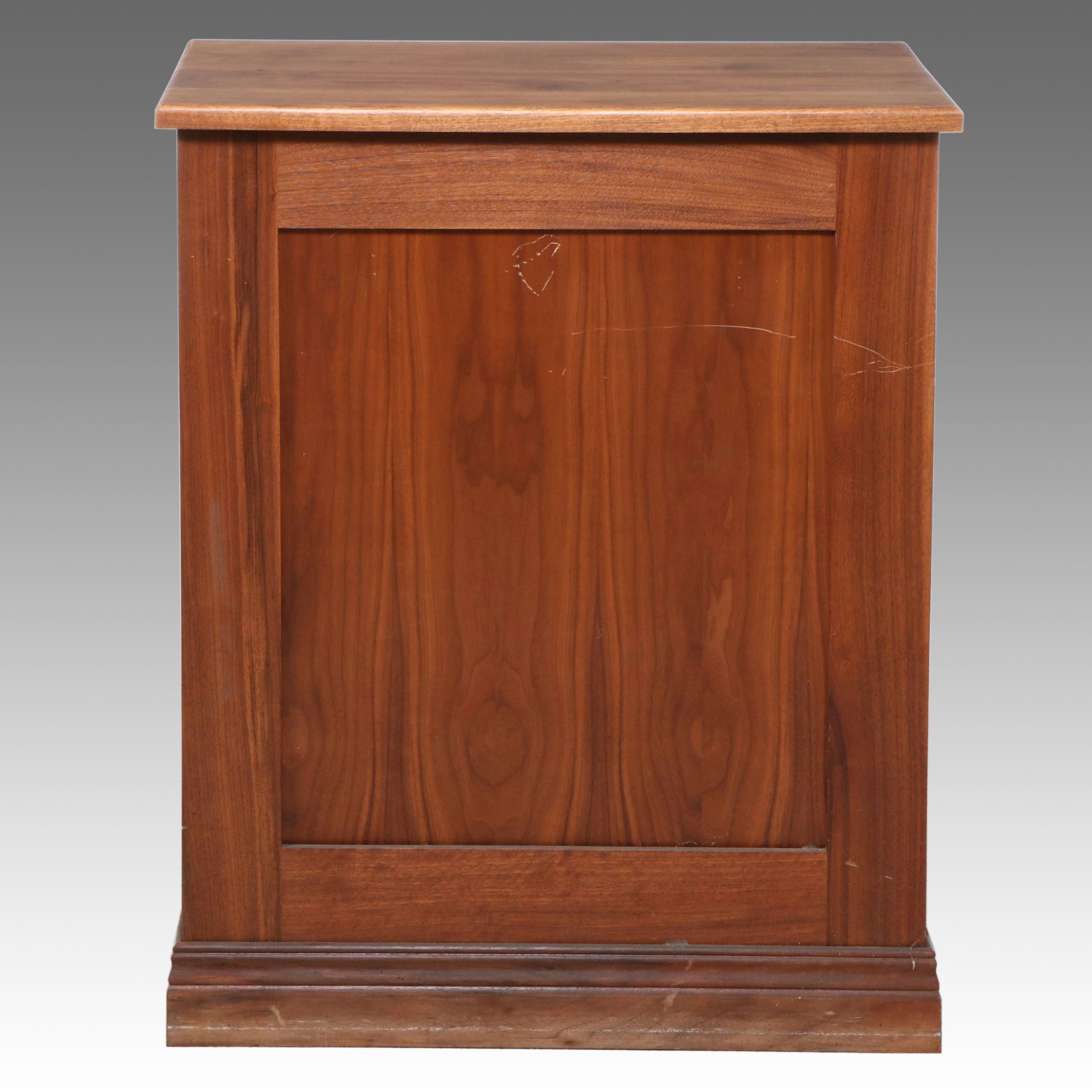 Traditional Style Wooden Stand