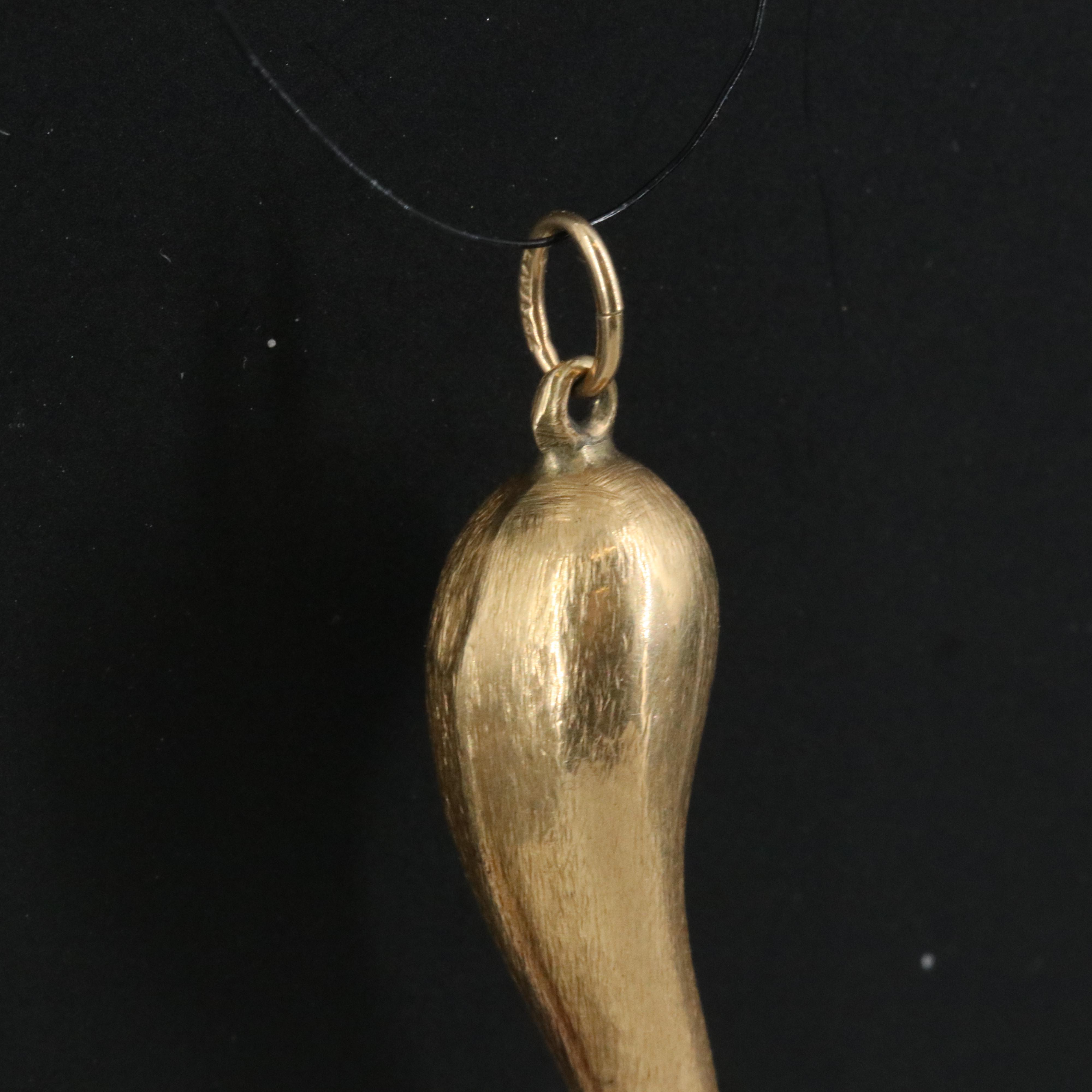 14K Cornicello Horn Pendant