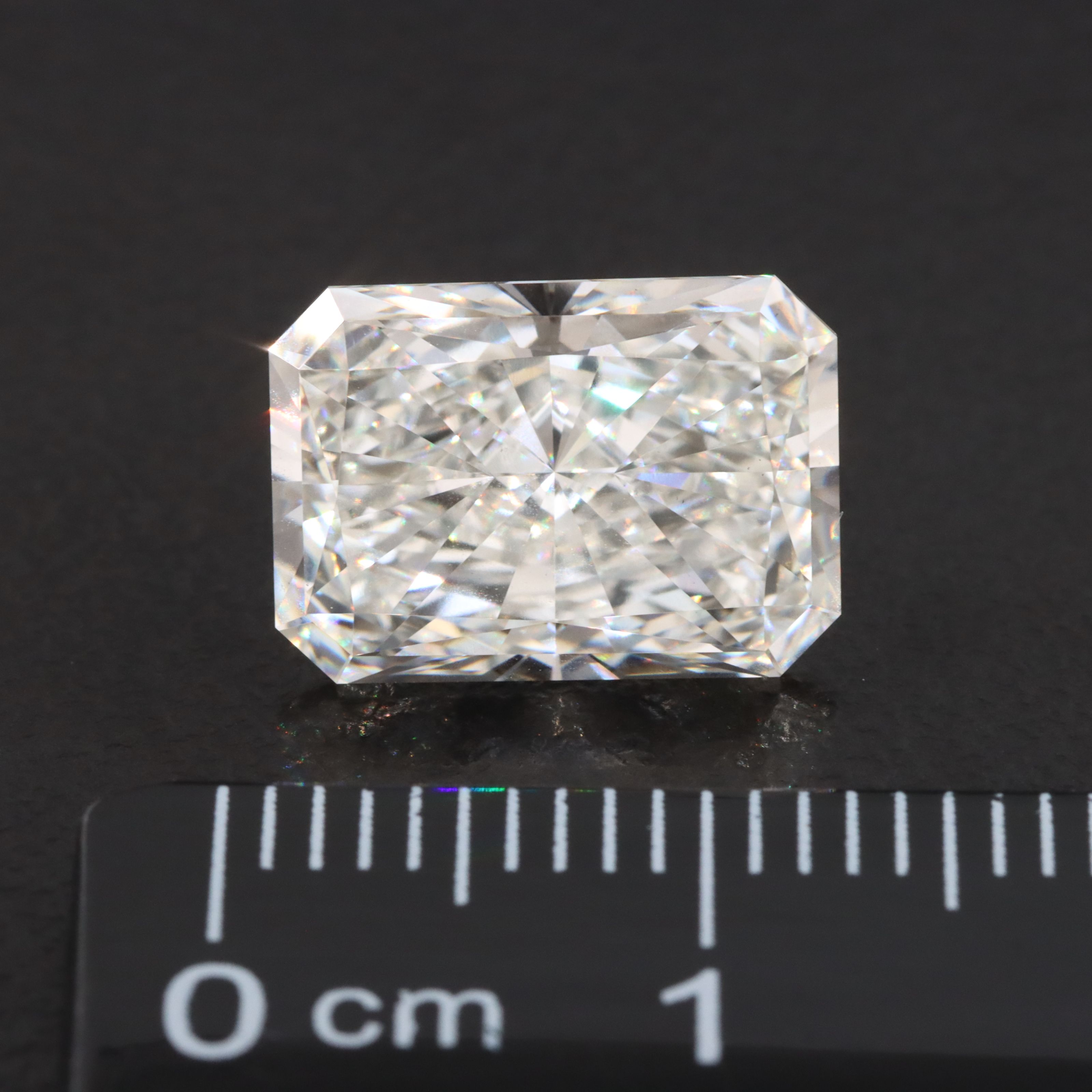 Loose 4.94 CT Lab Grown Diamond with IGI Report