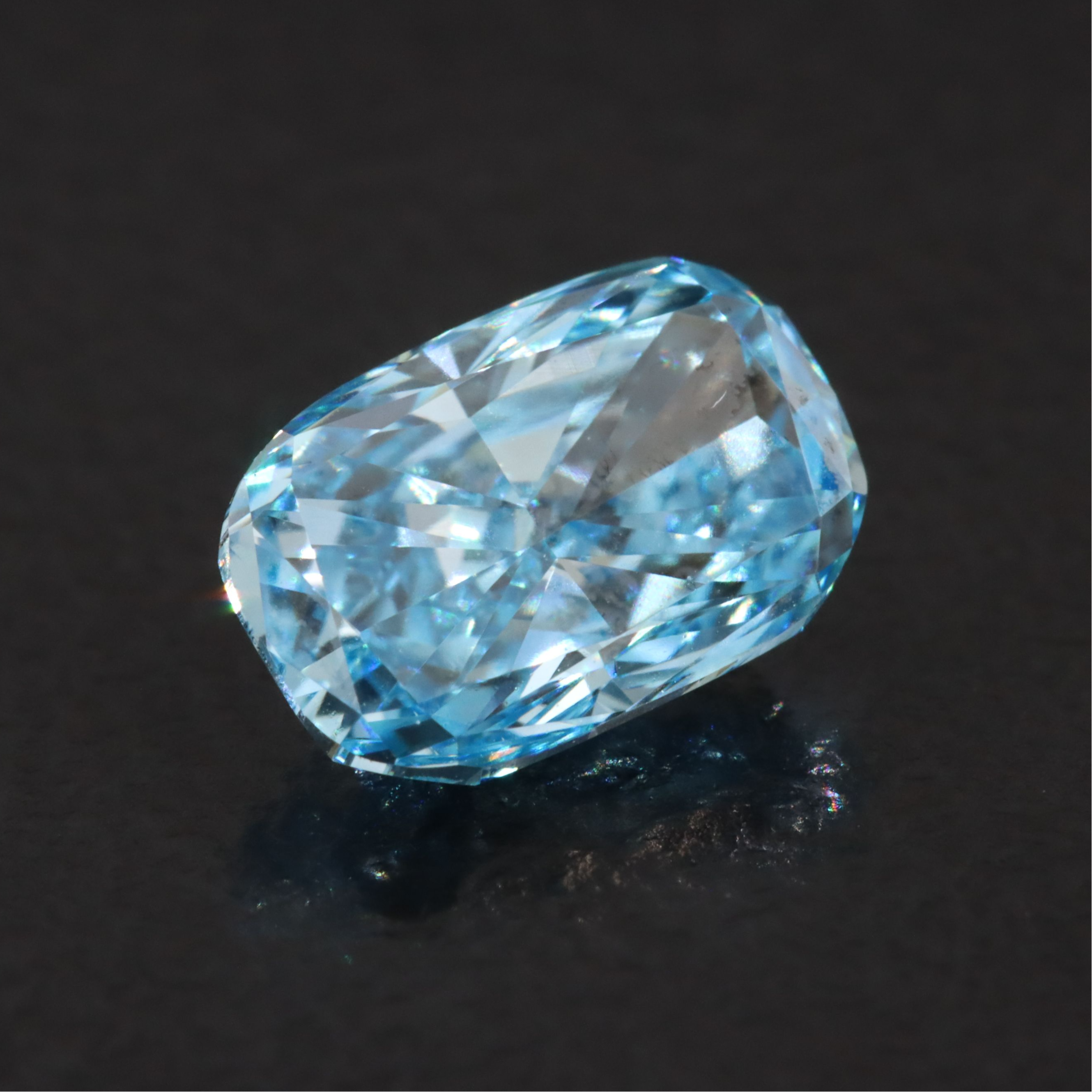 Loose 1.03 CT Lab Grown Fancy Blue Diamond with IGI Report
