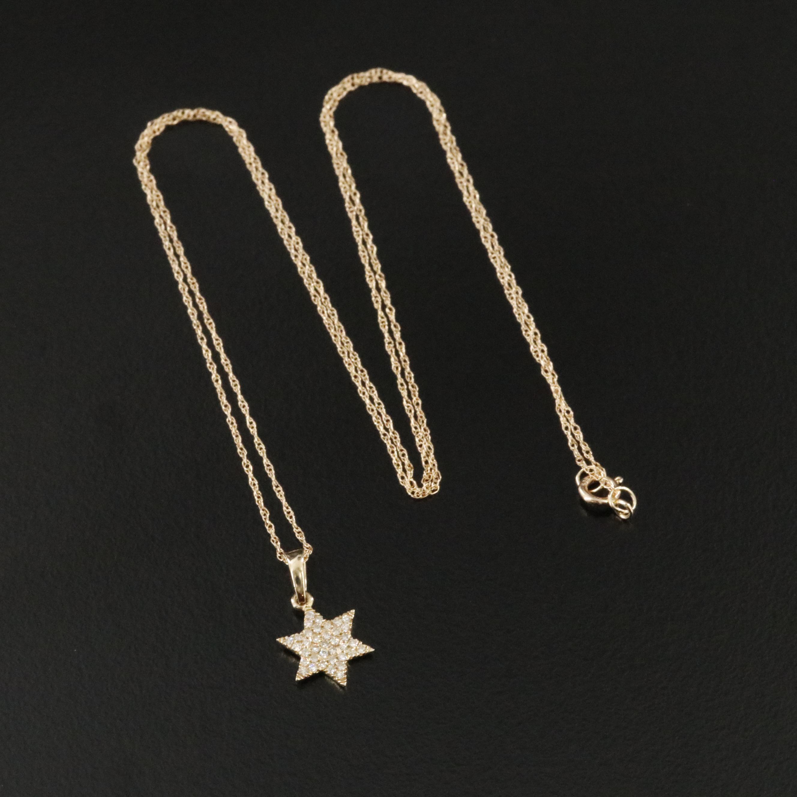14K 0.09 CTW Diamond Star Pendant Necklace