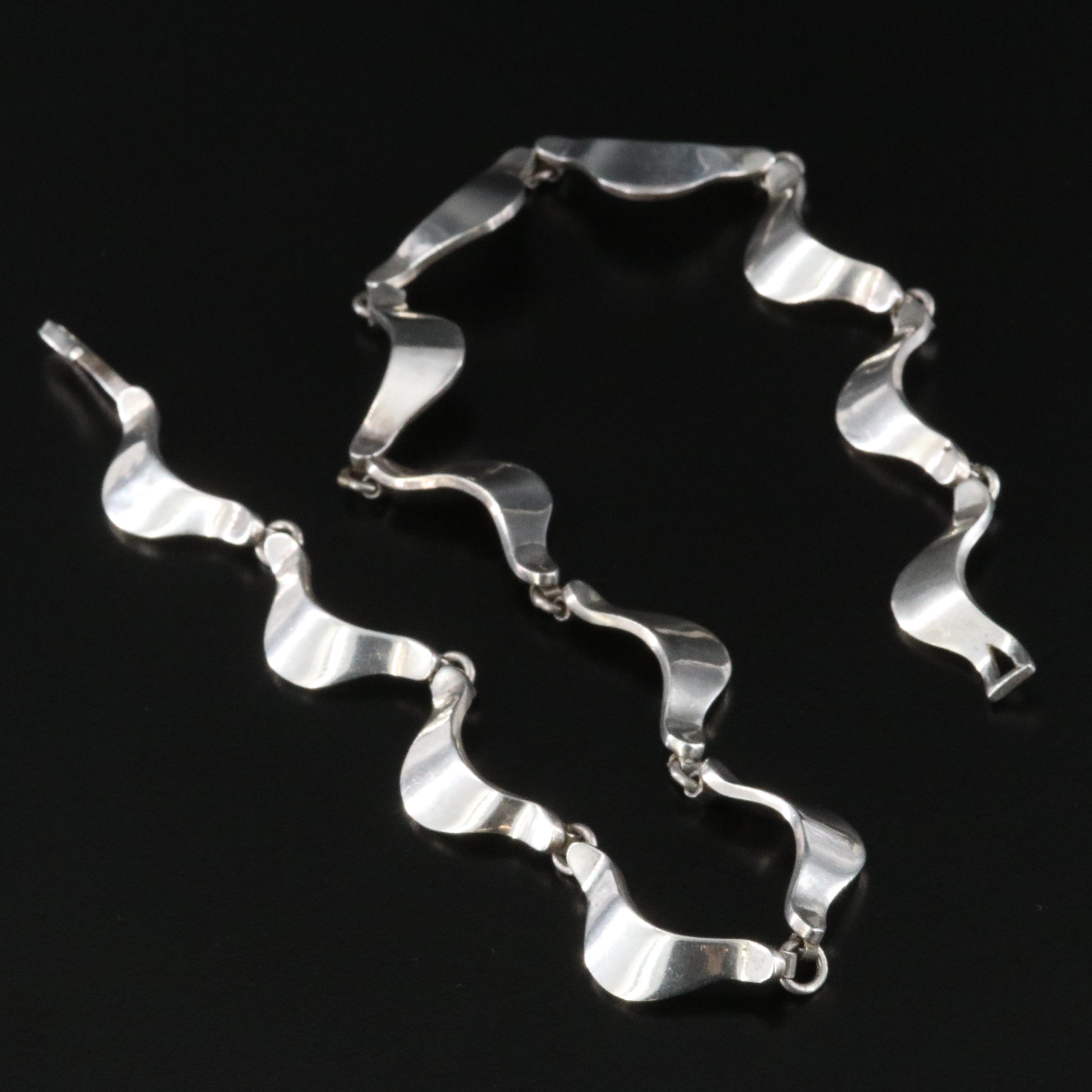 Taxco Mexican Sterling Scalloped Link Necklace
