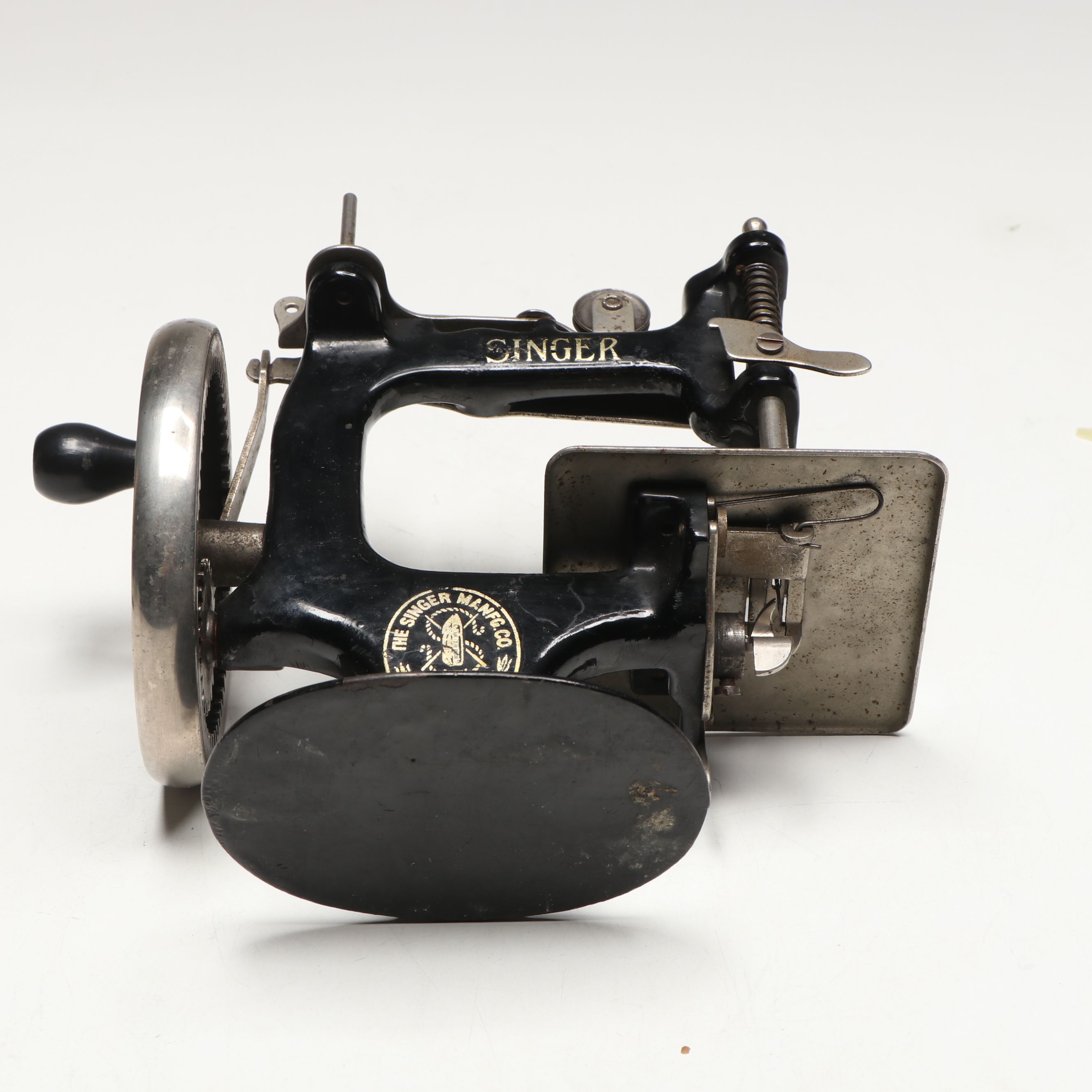 Singer No. 20 "SewHandy" Sewing Machine and Other Thread Spool with Wall Mount