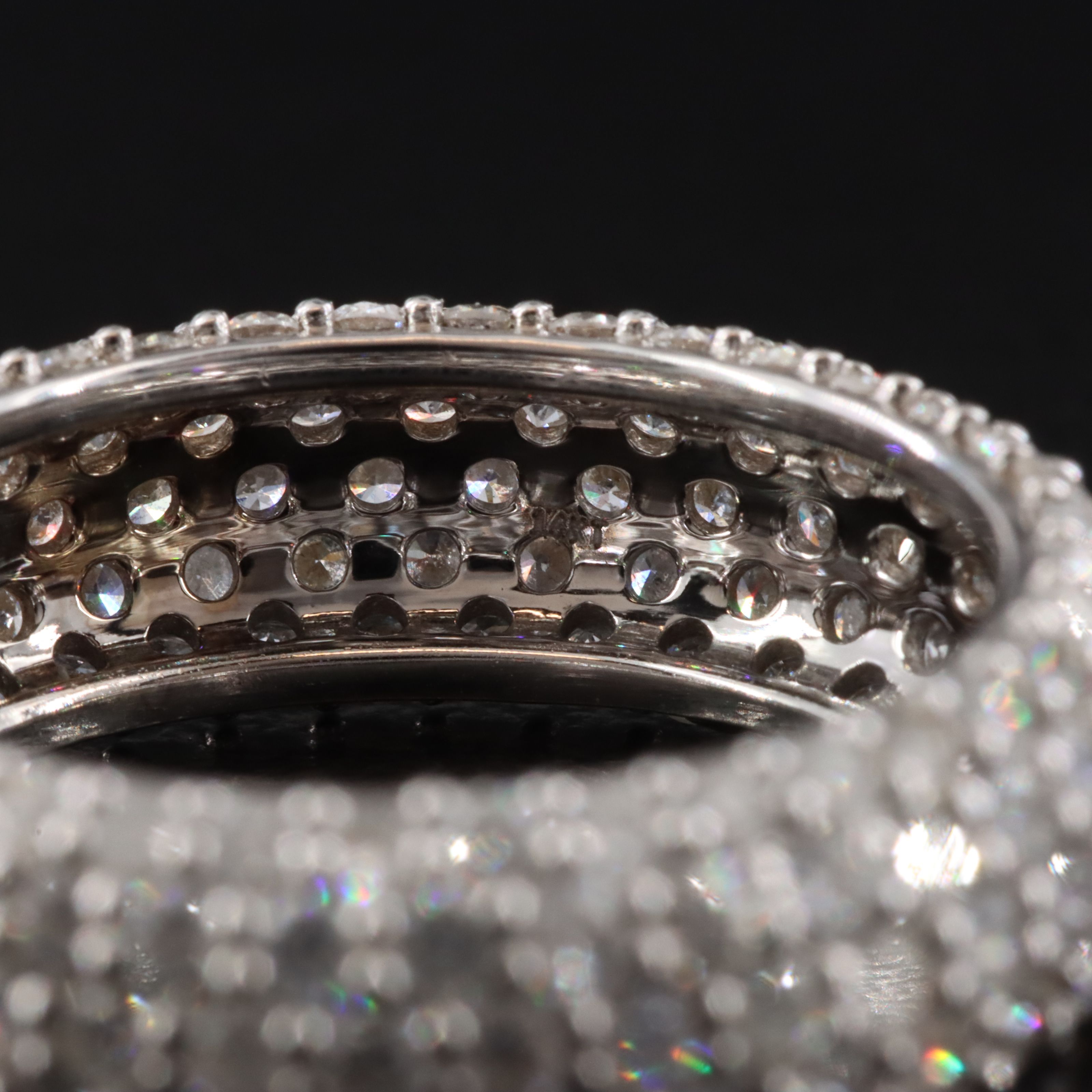 14K 3.31 CTW Diamond Eternity Band