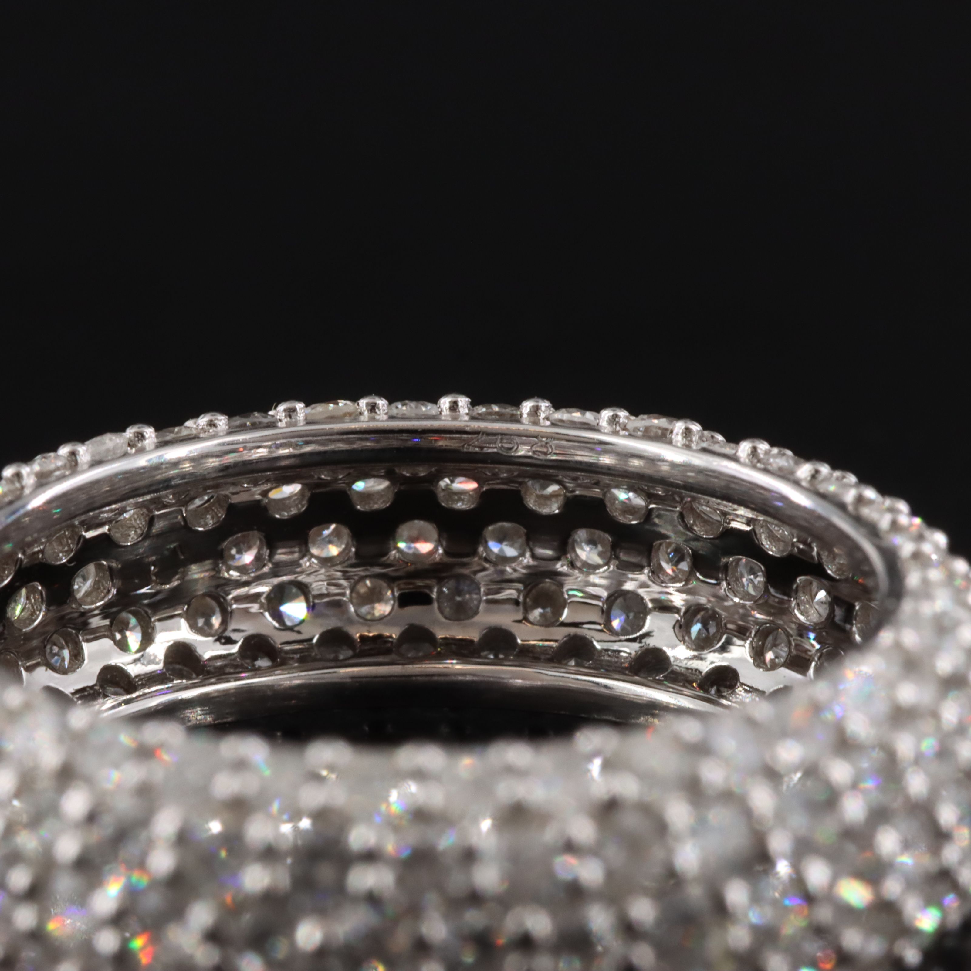 14K 3.31 CTW Diamond Eternity Band