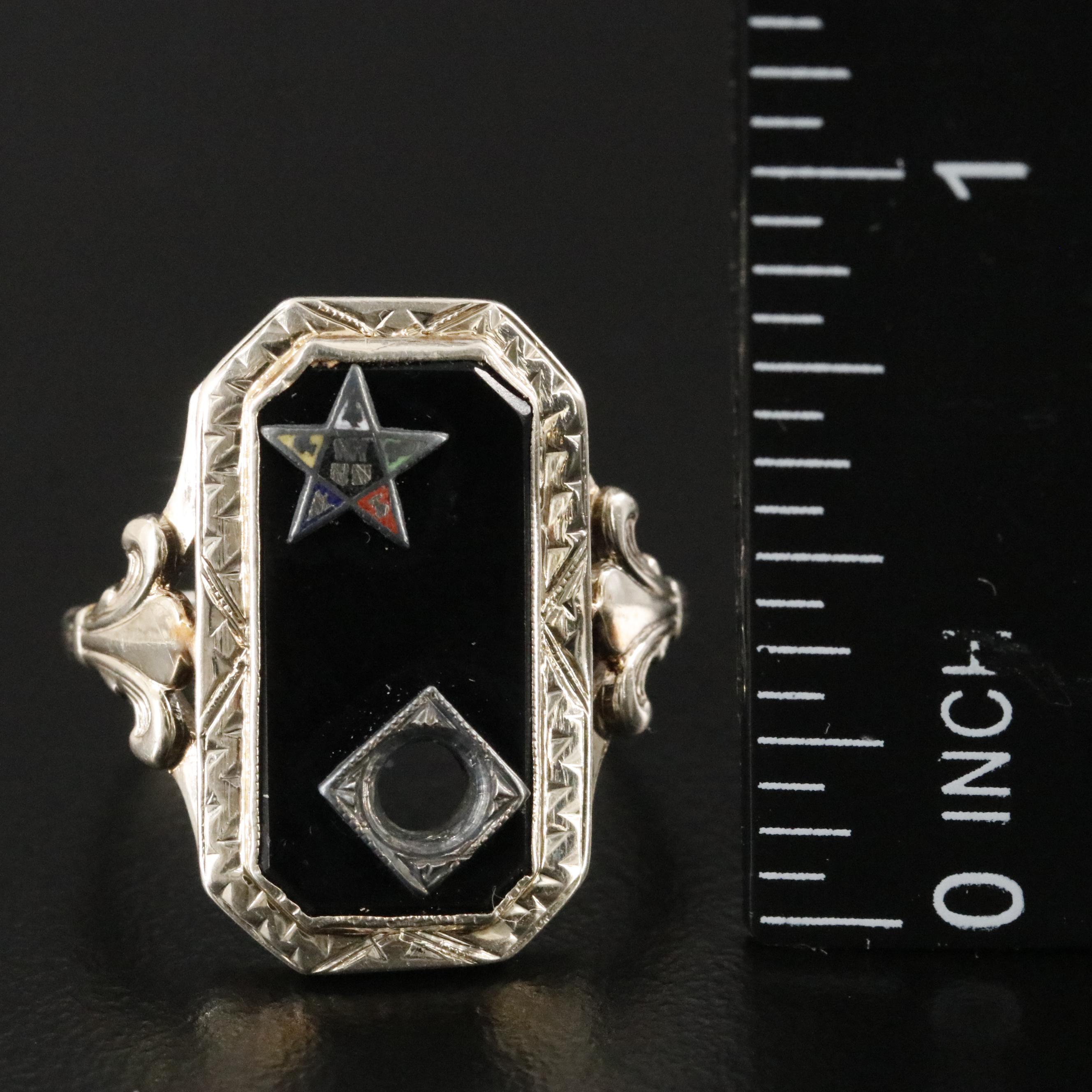 Vintage 14K Black Onyx and Enamel Eastern Star Ring