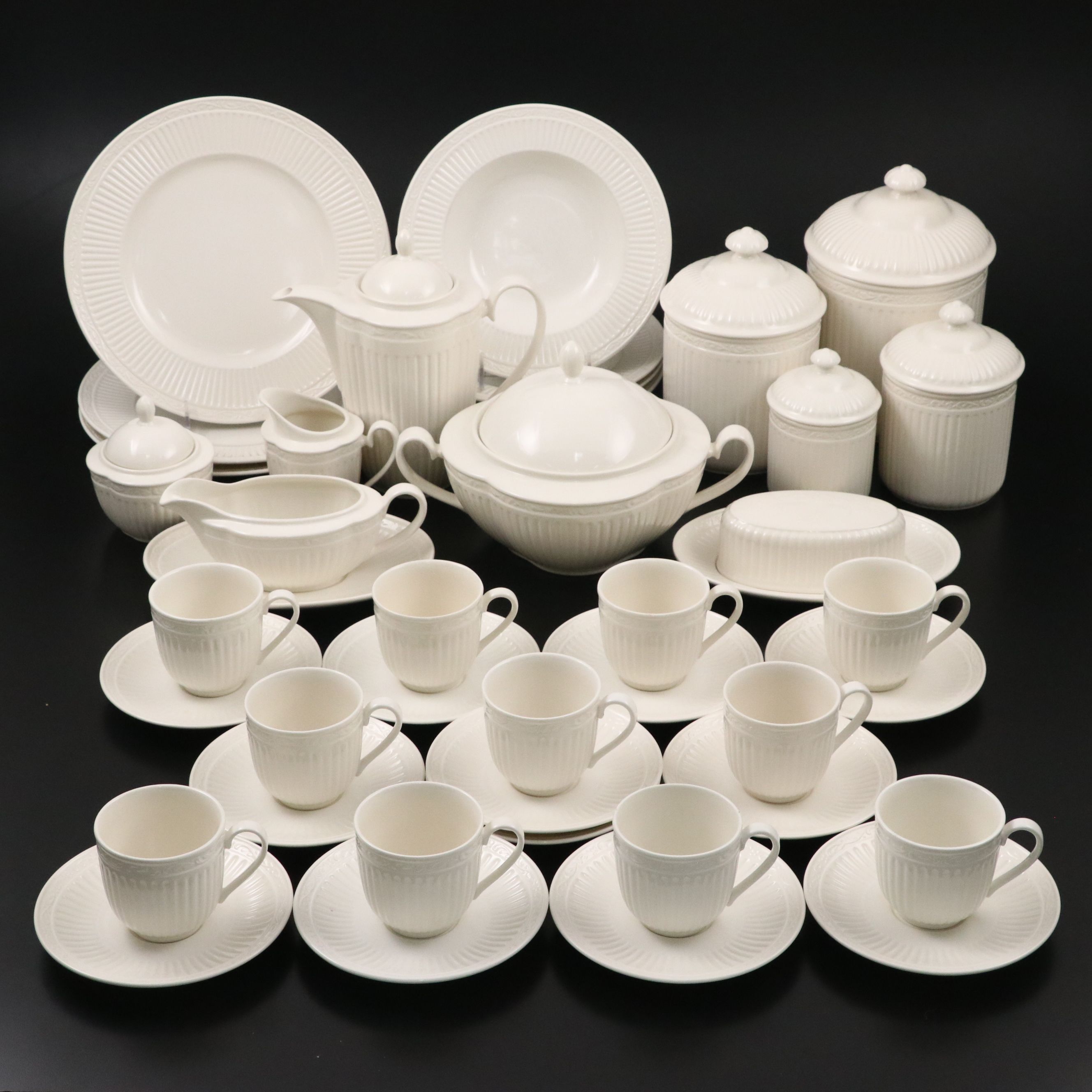 Mikasa "Italian Countryside" Porcelain Dinnerware