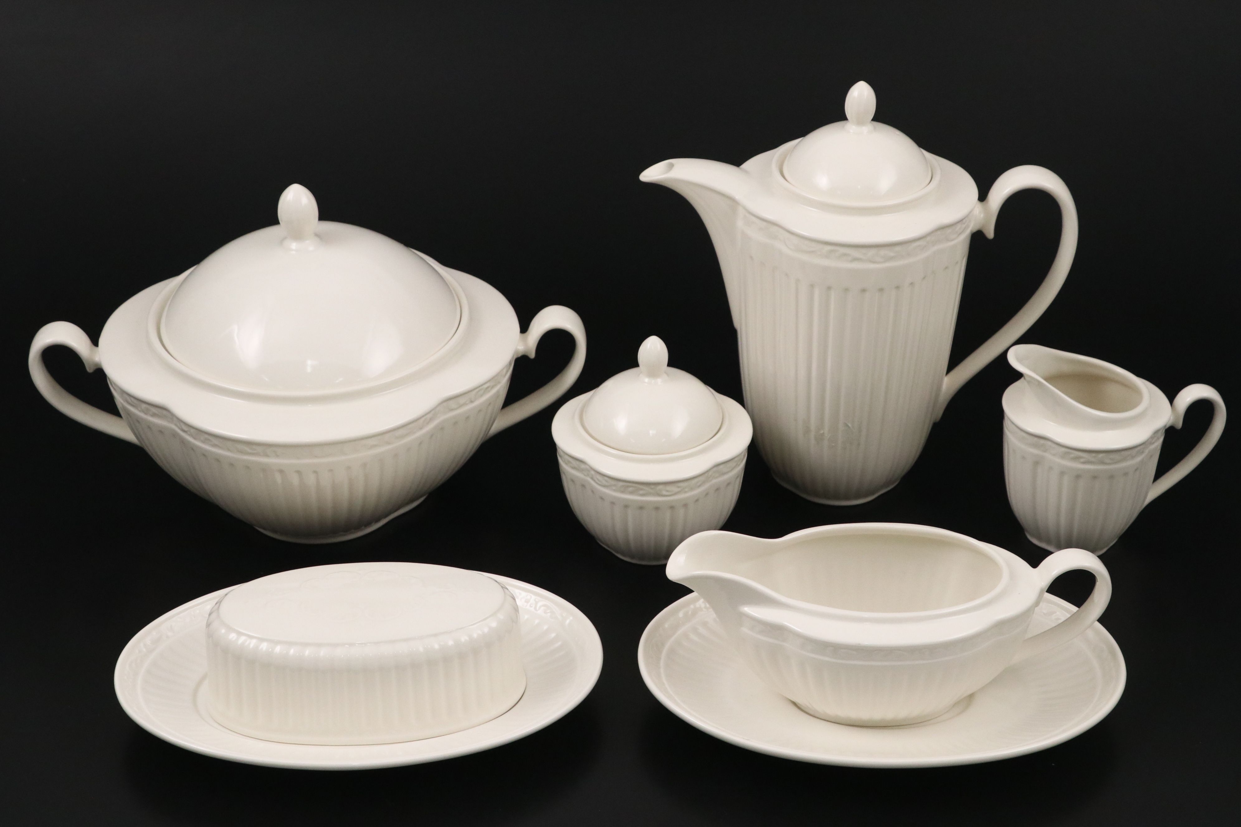 Mikasa "Italian Countryside" Porcelain Dinnerware