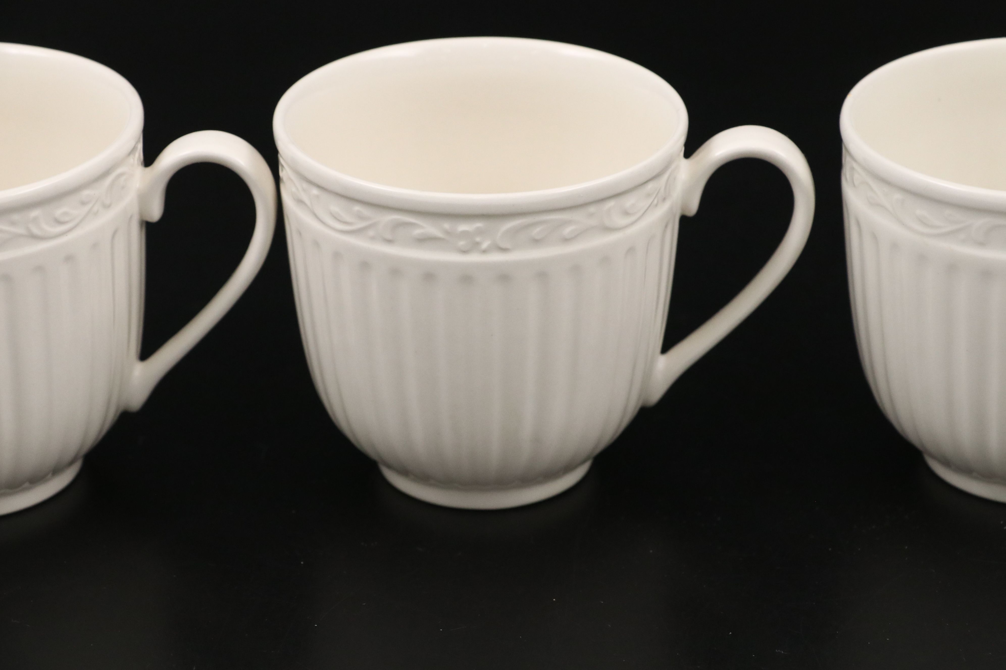 Mikasa "Italian Countryside" Porcelain Dinnerware