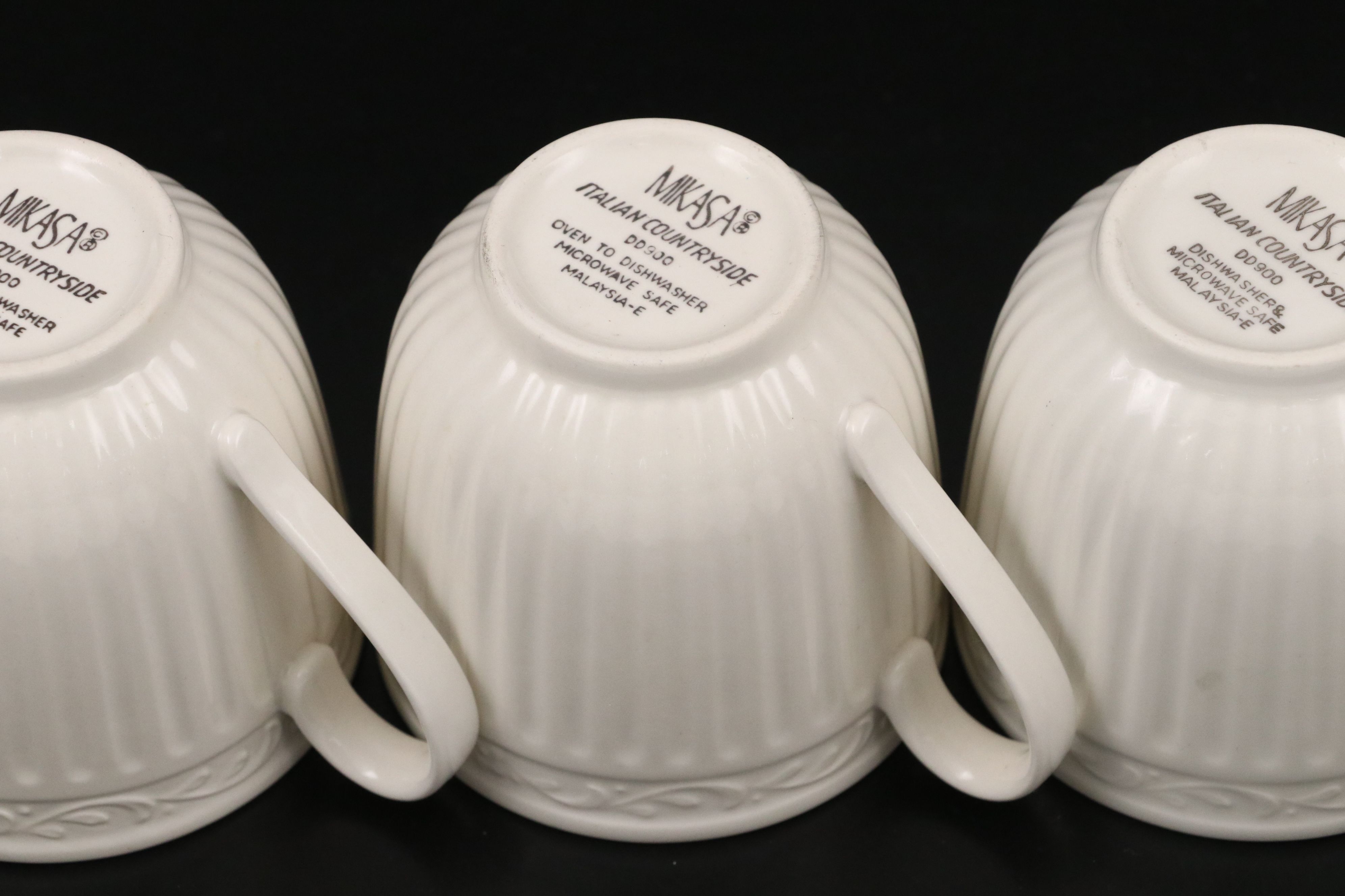 Mikasa "Italian Countryside" Porcelain Dinnerware