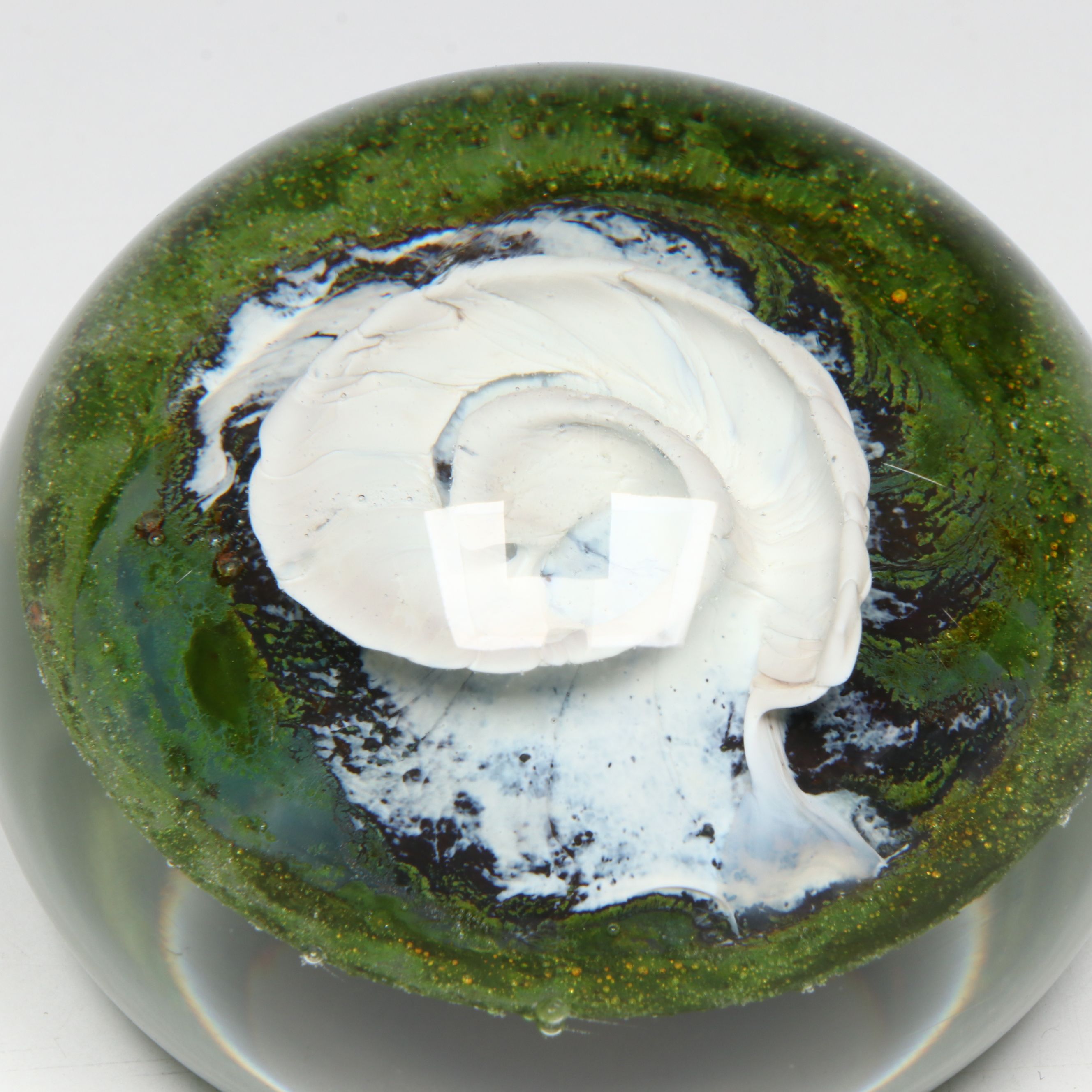 Dominick Labino Hand-Blown Optic Art Glass Paperweight, 1979