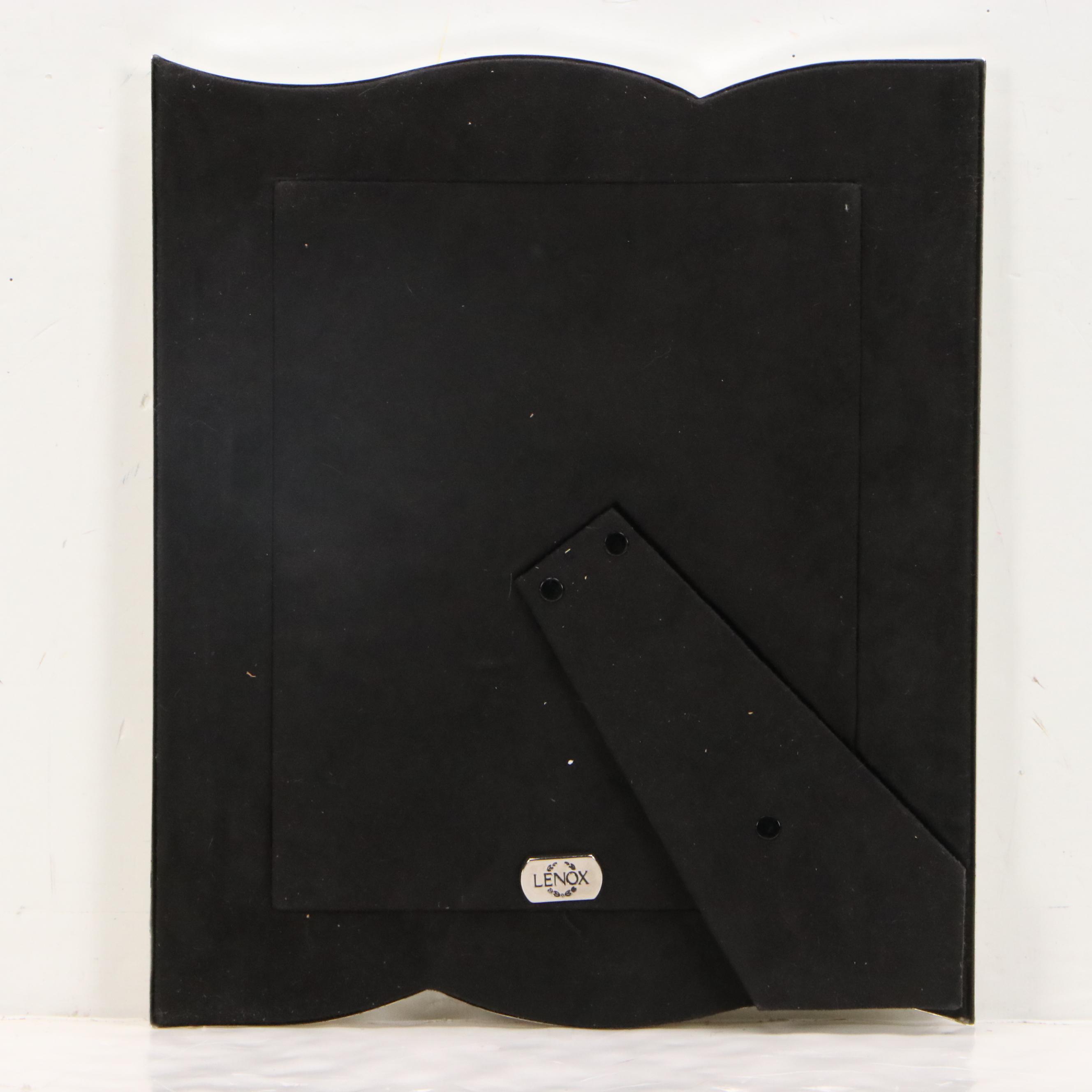 Brittony Martin Acrylic Painting of Hummingbird with Hibiscus, 21st Century