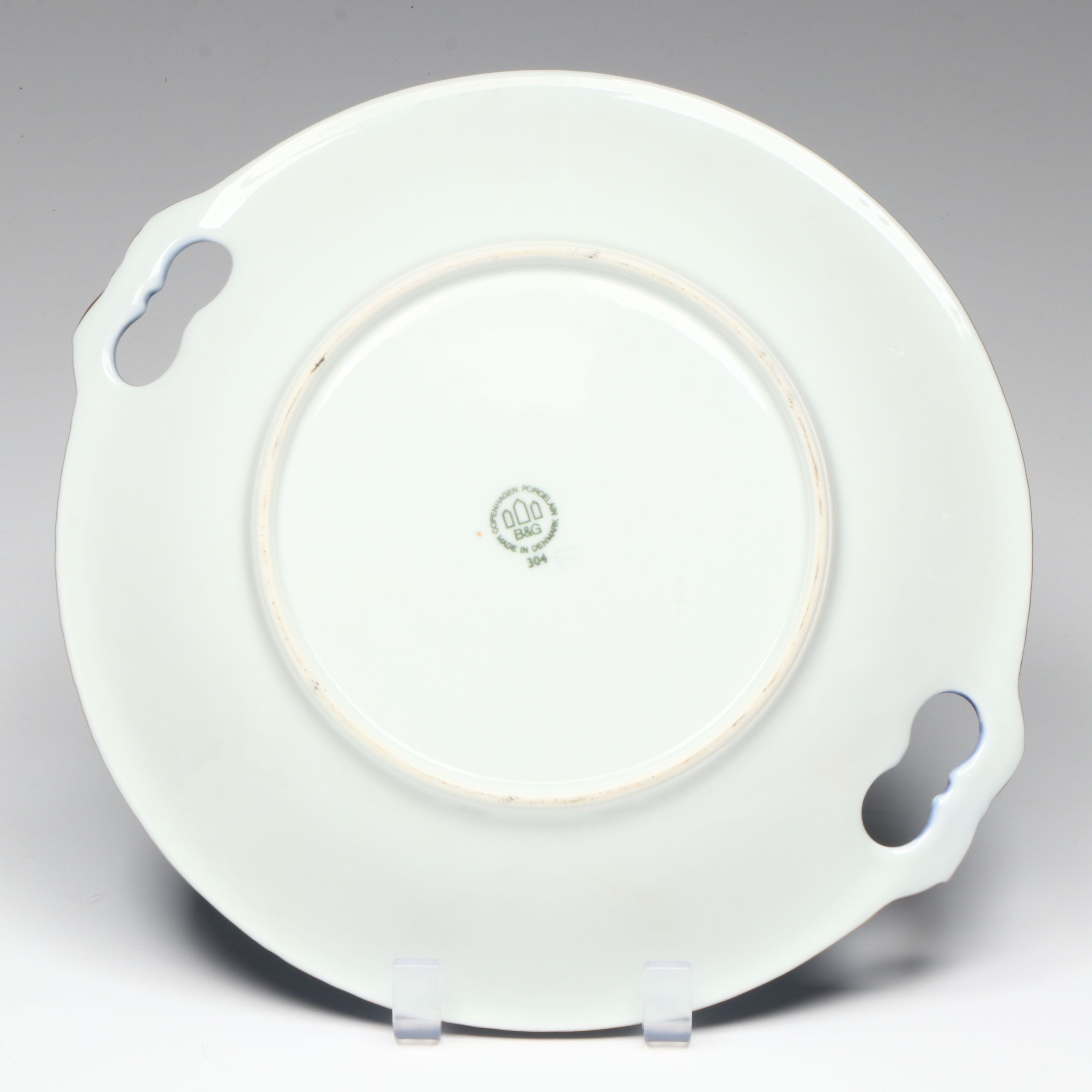 Bing & Grøndahl "Seagull" Handled Plate with Mother's Day Plate Motif Pendants