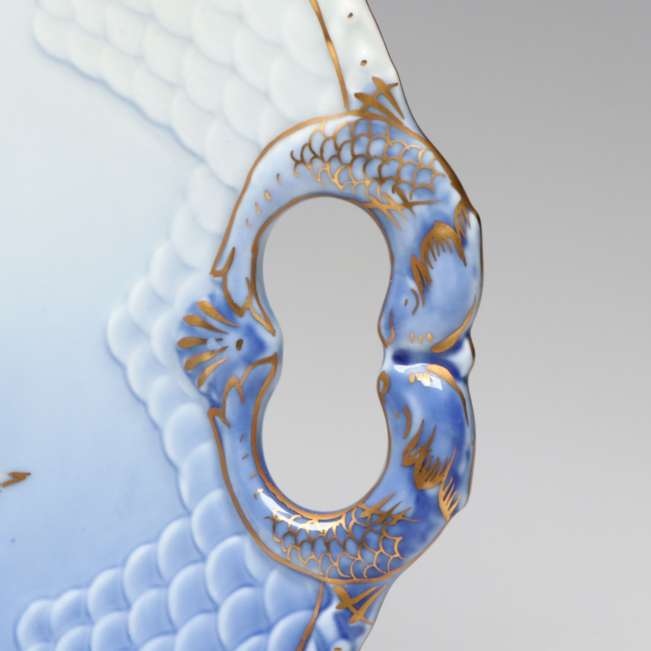 Bing & Grøndahl "Seagull" Handled Plate with Mother's Day Plate Motif Pendants