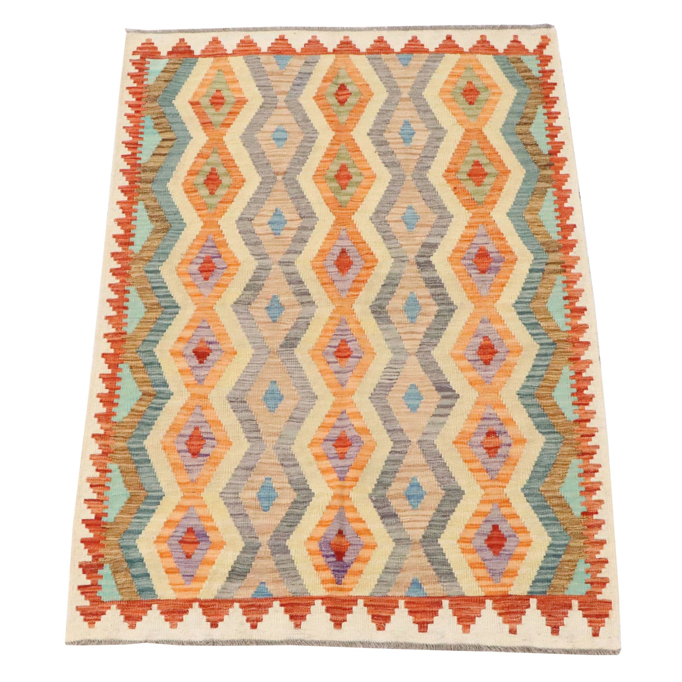 4'4 x 6'7 Handwoven Pakistani Kilim Area Rug