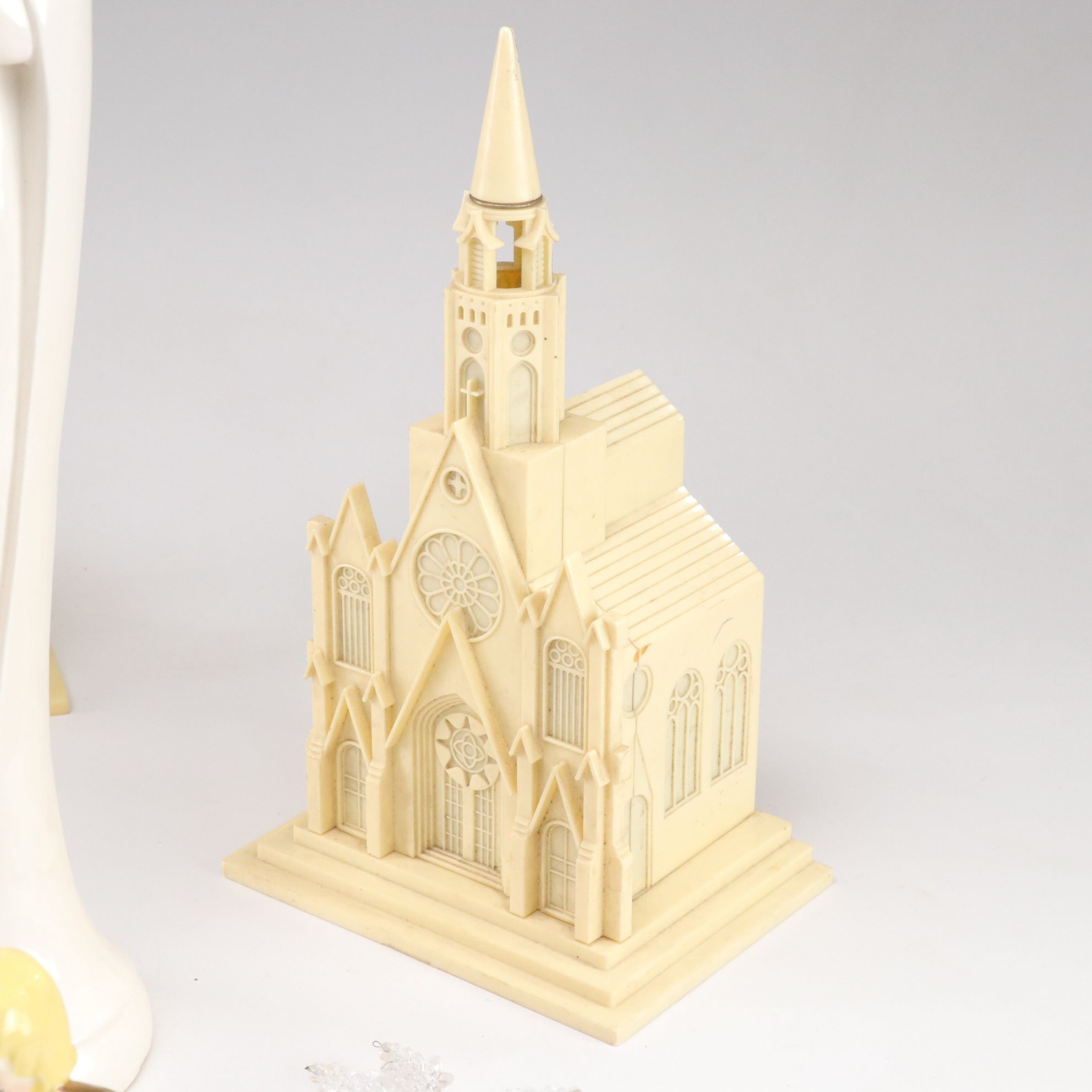 Ceramic Praying Madonna, Illuminated Church Figurines, and More Christmas Decor