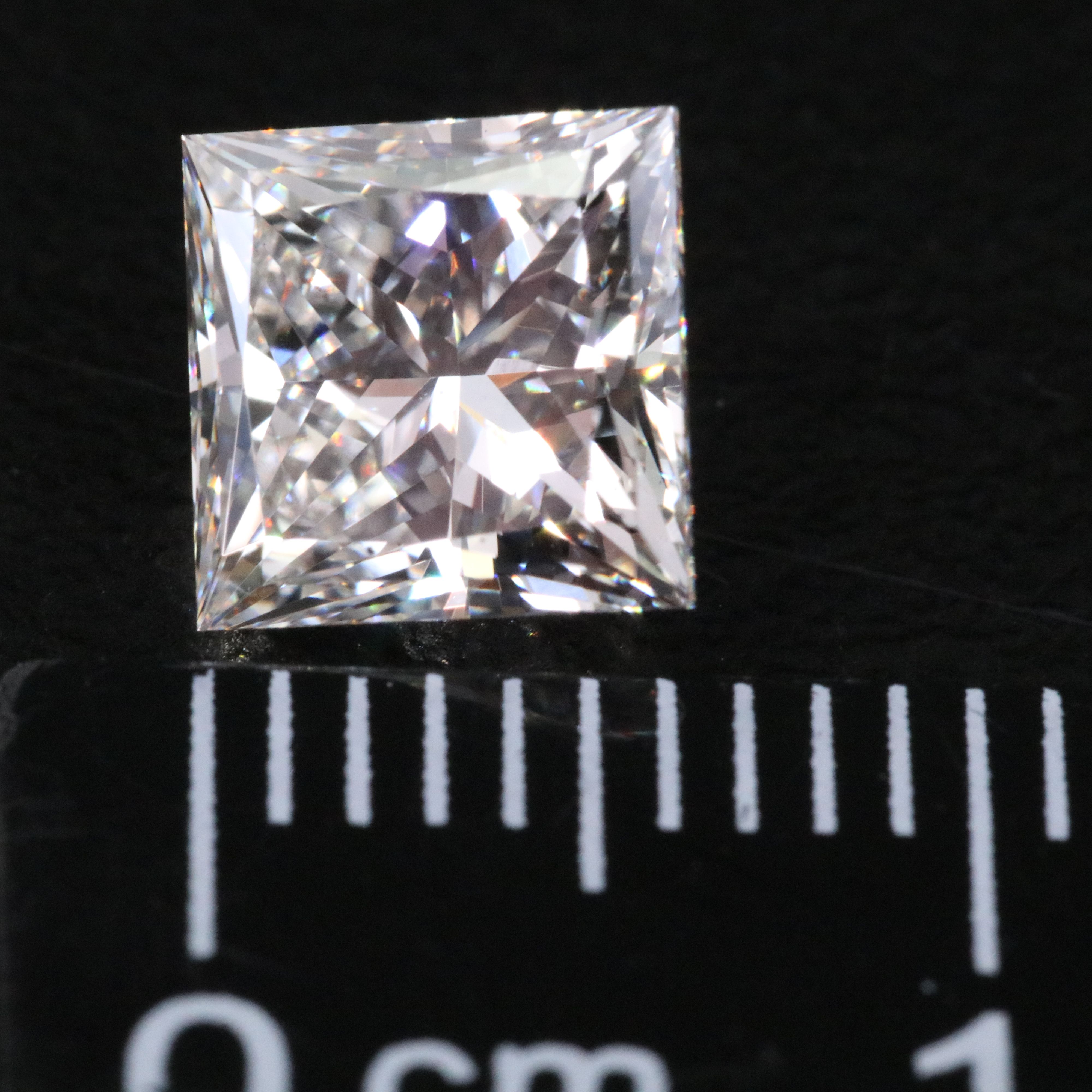 Loose 1.72 CT Lab Grown Diamond with IGI Report