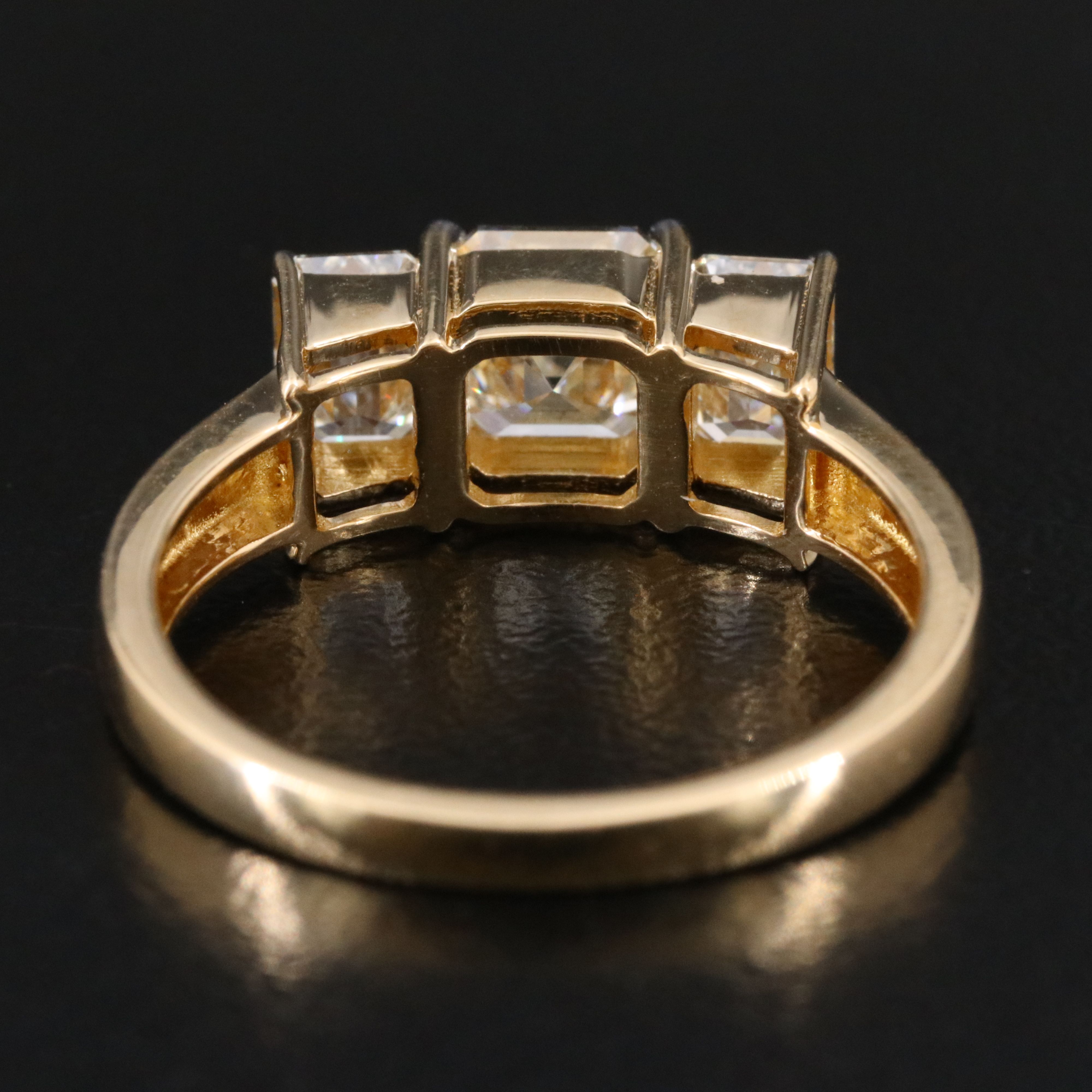 18K 1.84 CTW Diamond Ring with GIA Reports