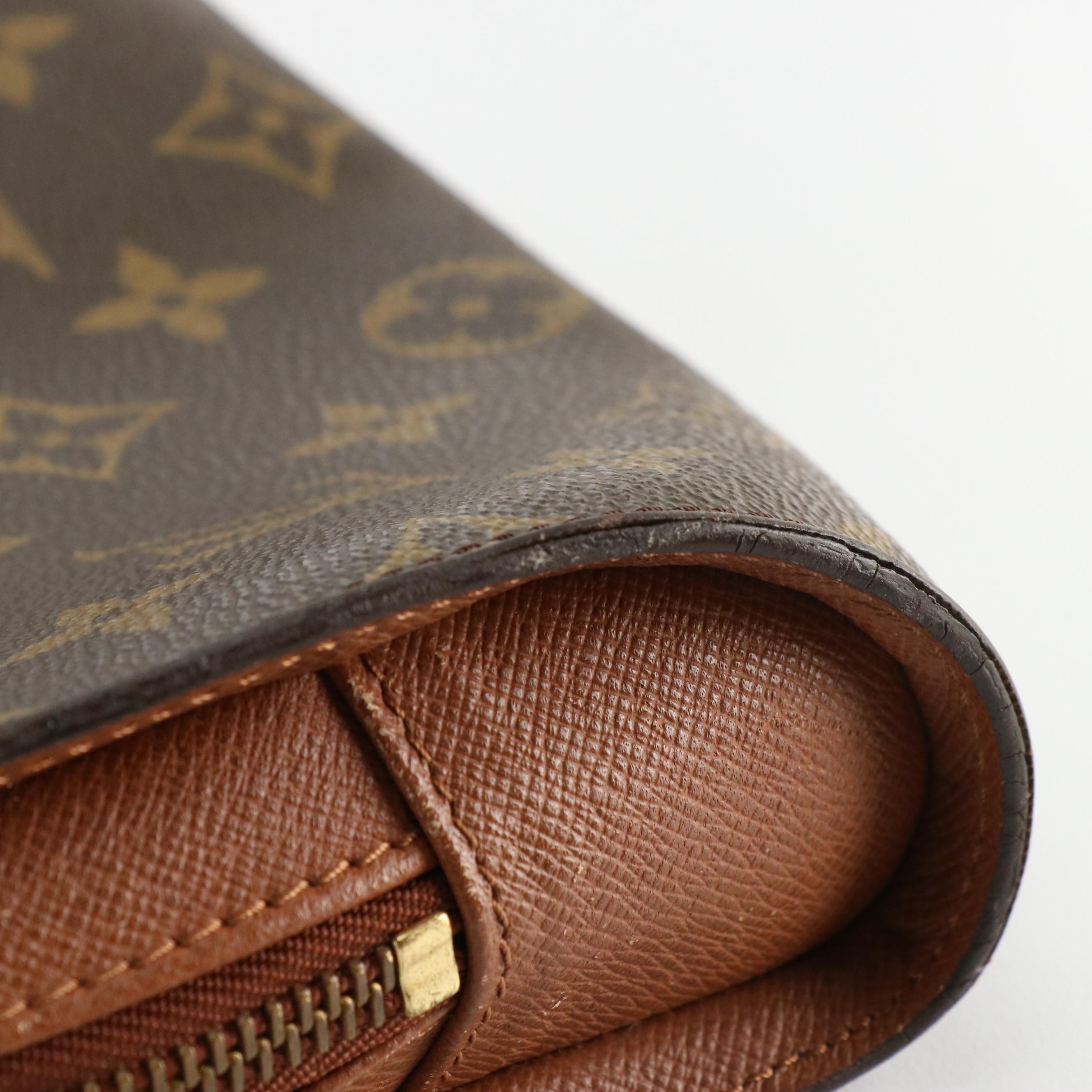 Louis Vuitton Orsay Wristlet Clutch in Monogram Canvas