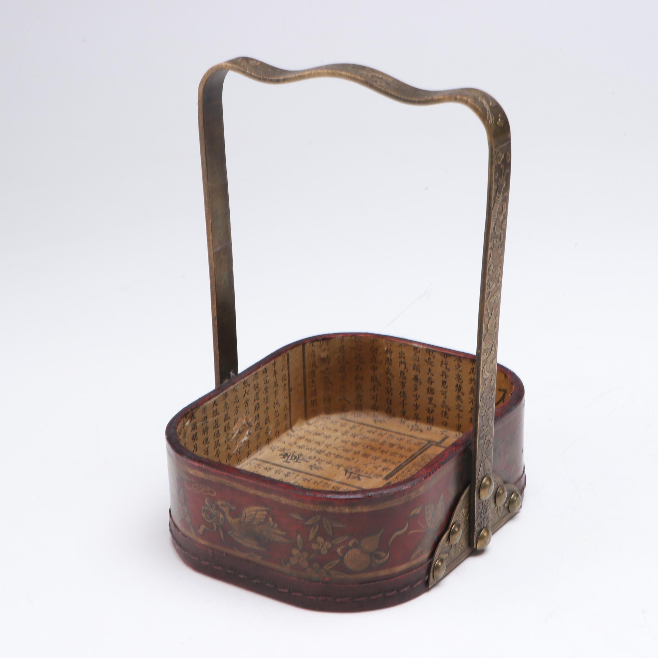 Chuckmuck Pouch and Japanese Moriage Porcelain Vase, Abalone Inlay Box