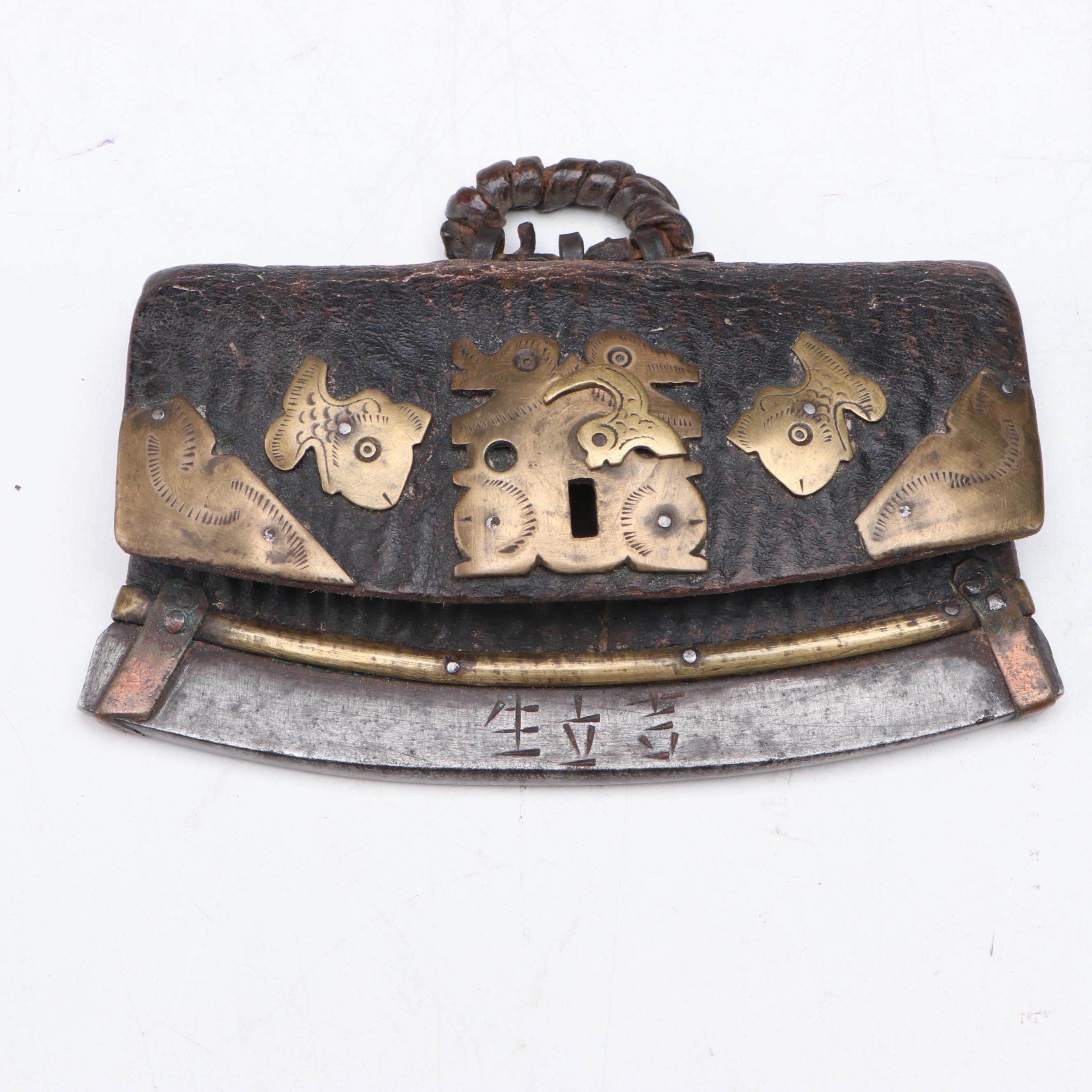 Chuckmuck Pouch and Japanese Moriage Porcelain Vase, Abalone Inlay Box