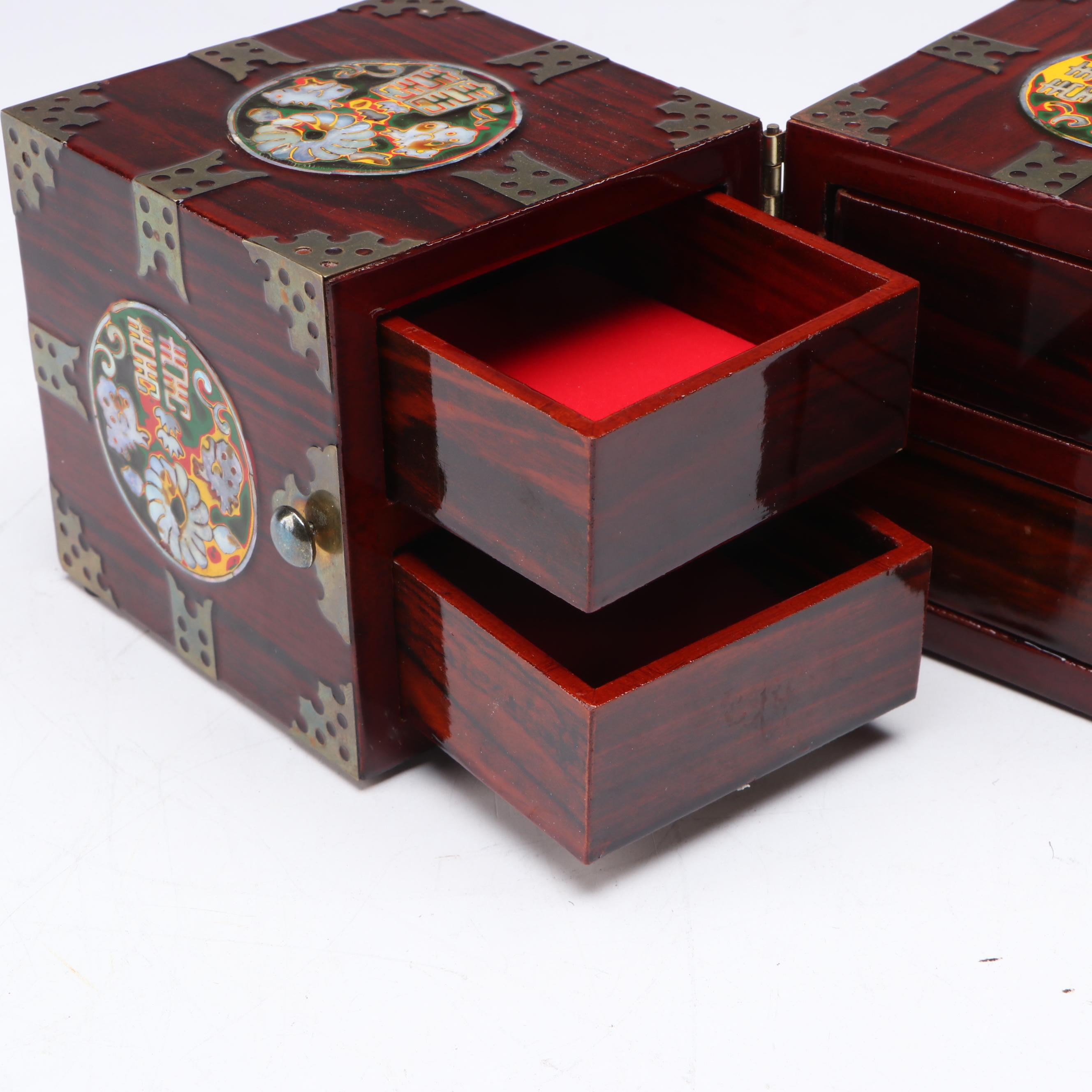 Chuckmuck Pouch and Japanese Moriage Porcelain Vase, Abalone Inlay Box