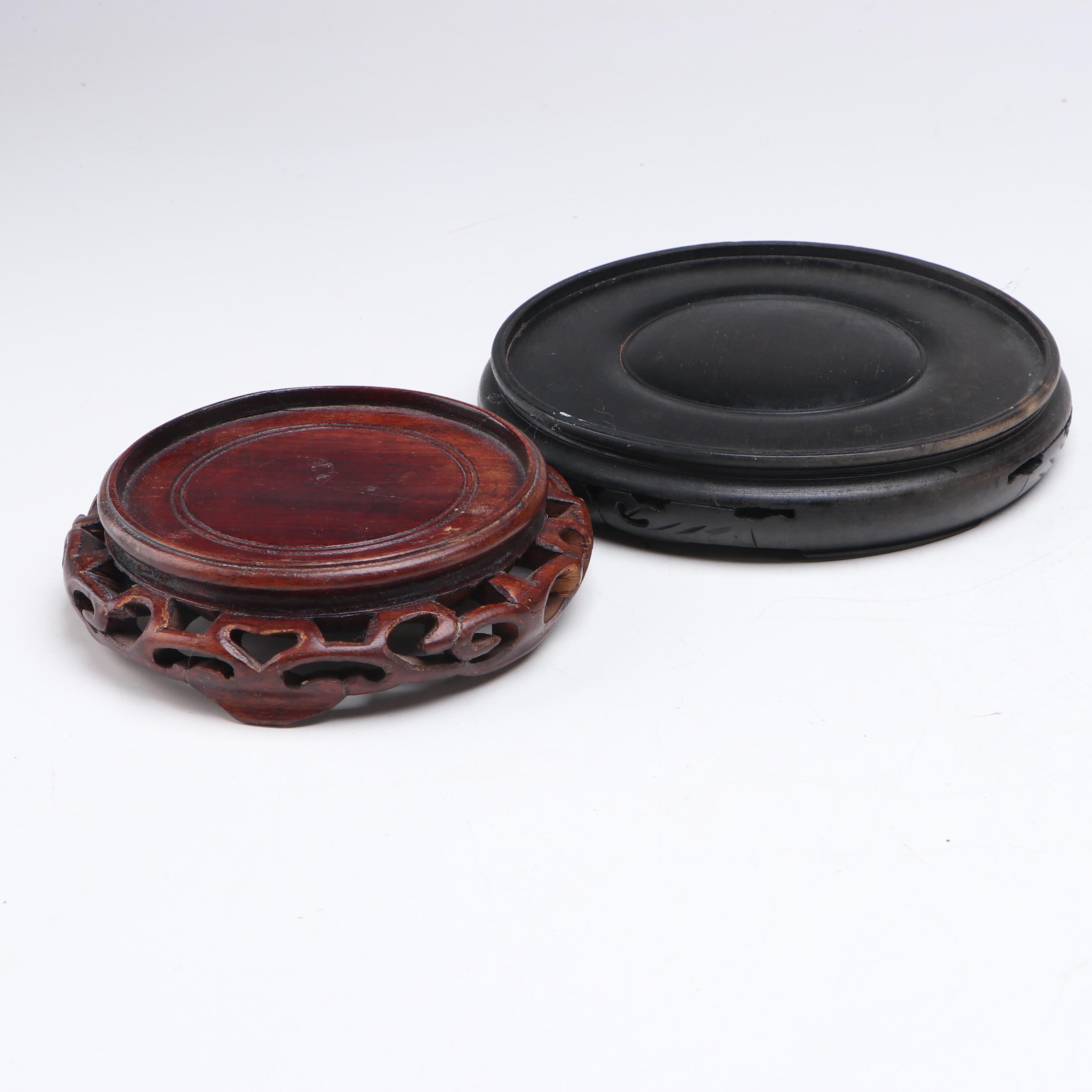 Chuckmuck Pouch and Japanese Moriage Porcelain Vase, Abalone Inlay Box