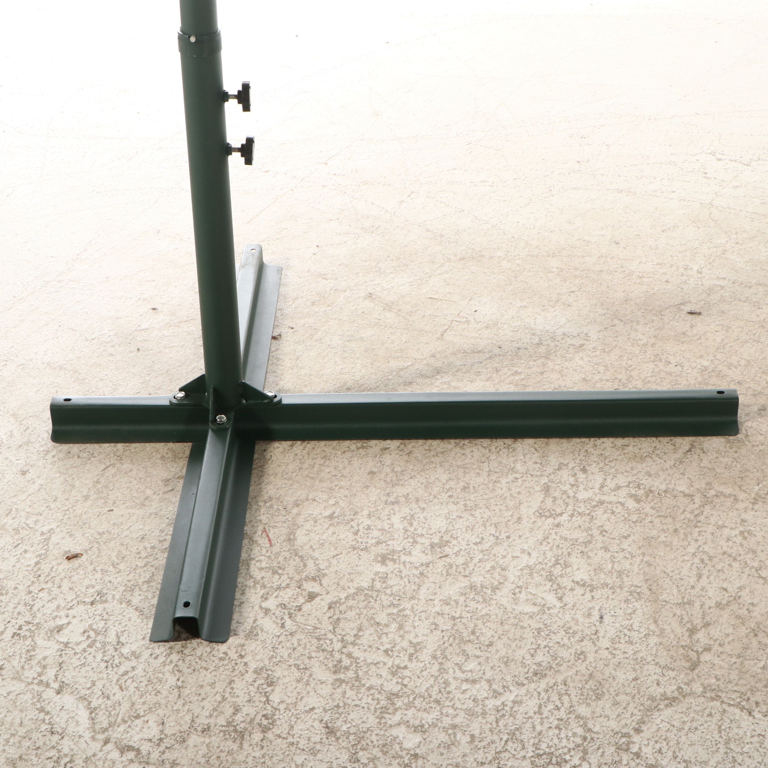 Bond 10' Offset Patio Umbrella with Stand