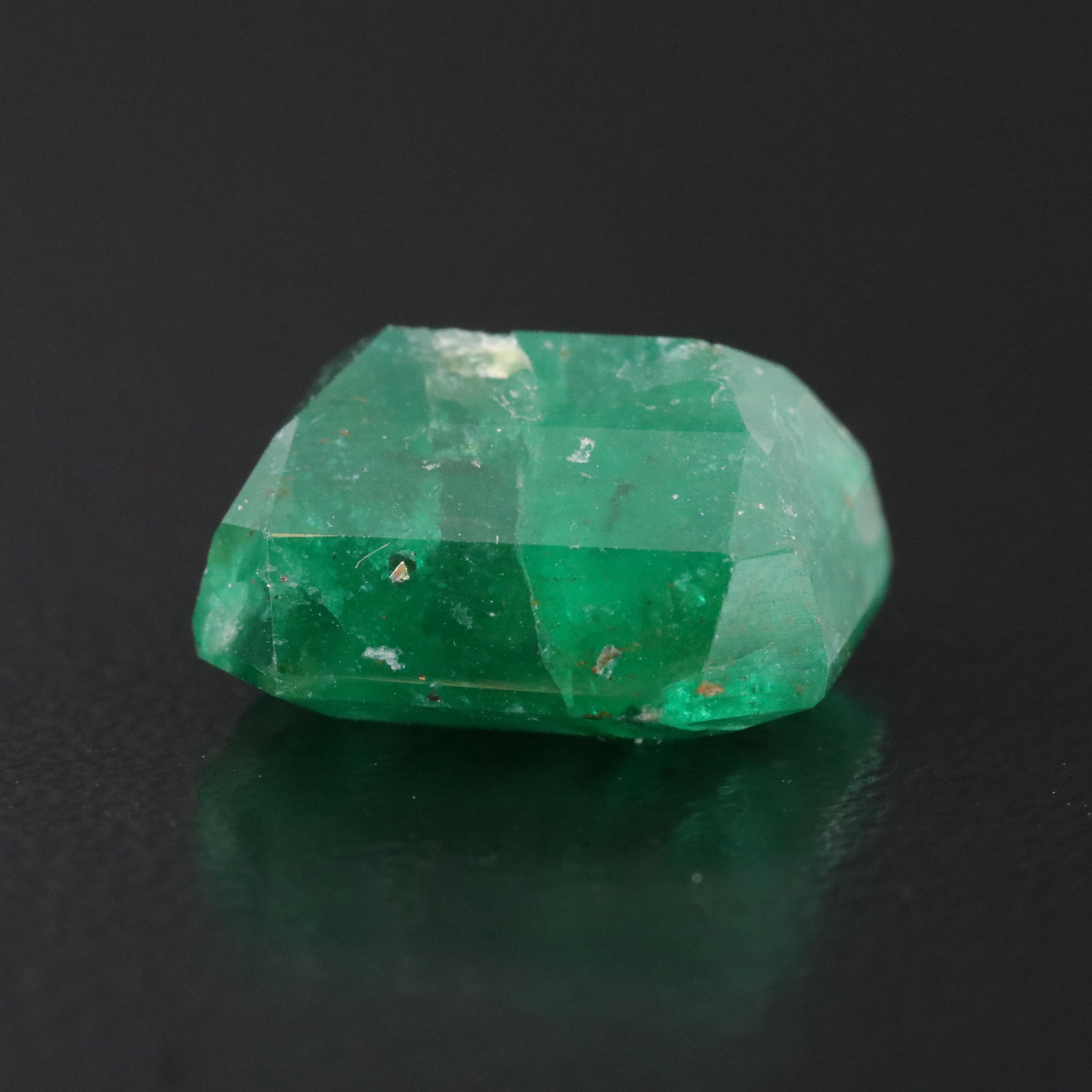 Loose 9.26 CT Emerald