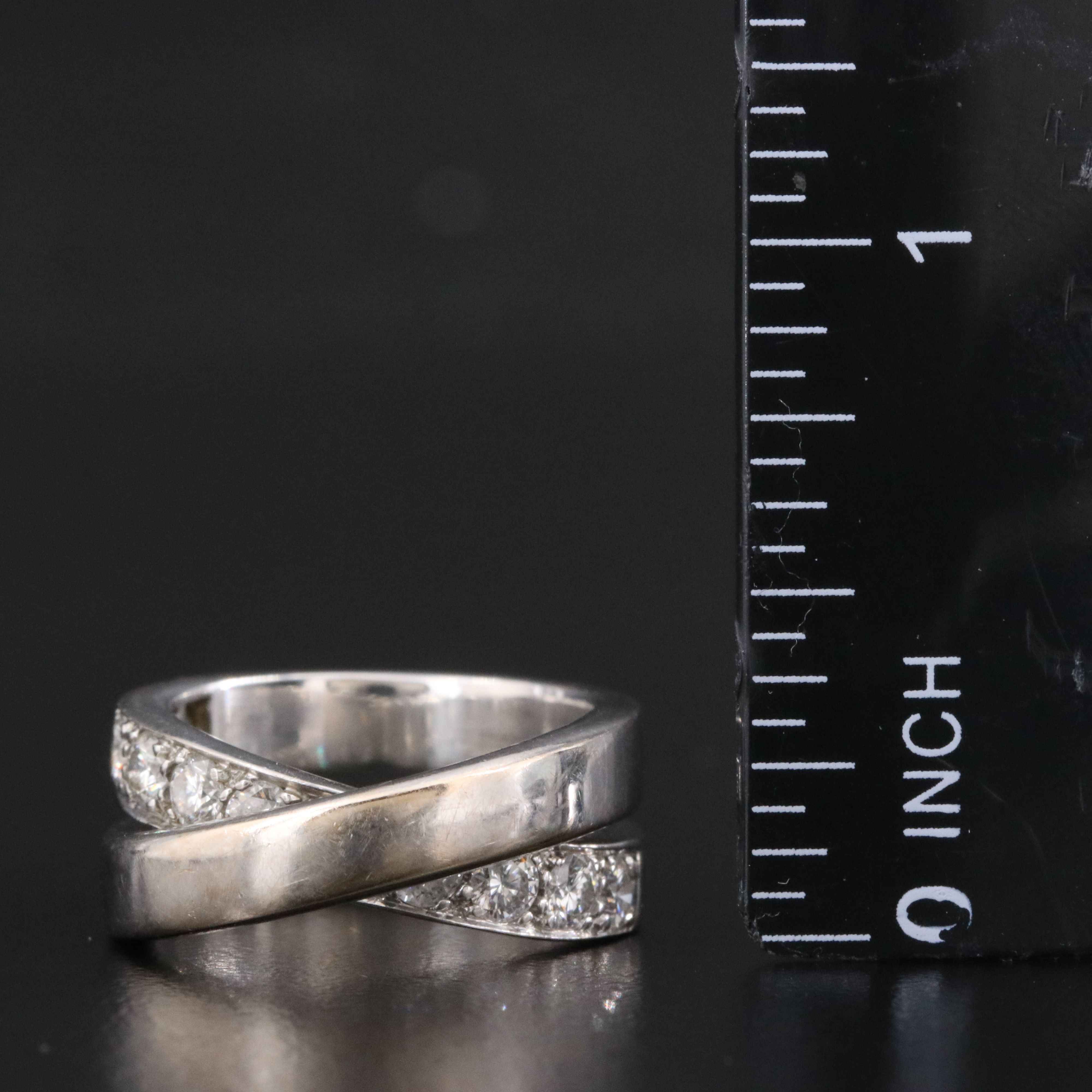 Cartier Nouvelle Vague 18K 1.08 CTW Ring with COA