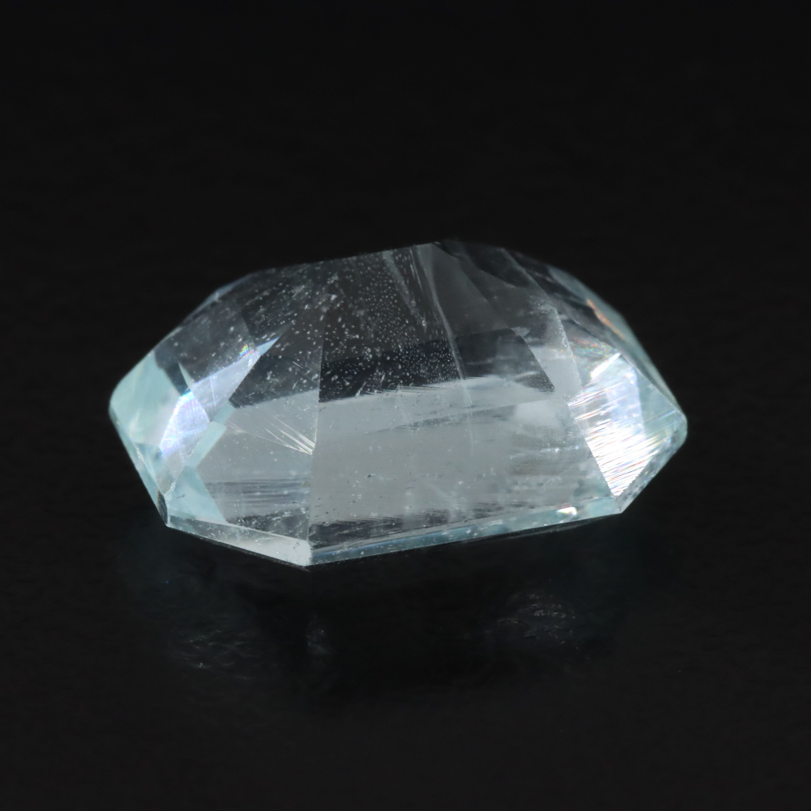 Loose 6.77 CT Aquamarine