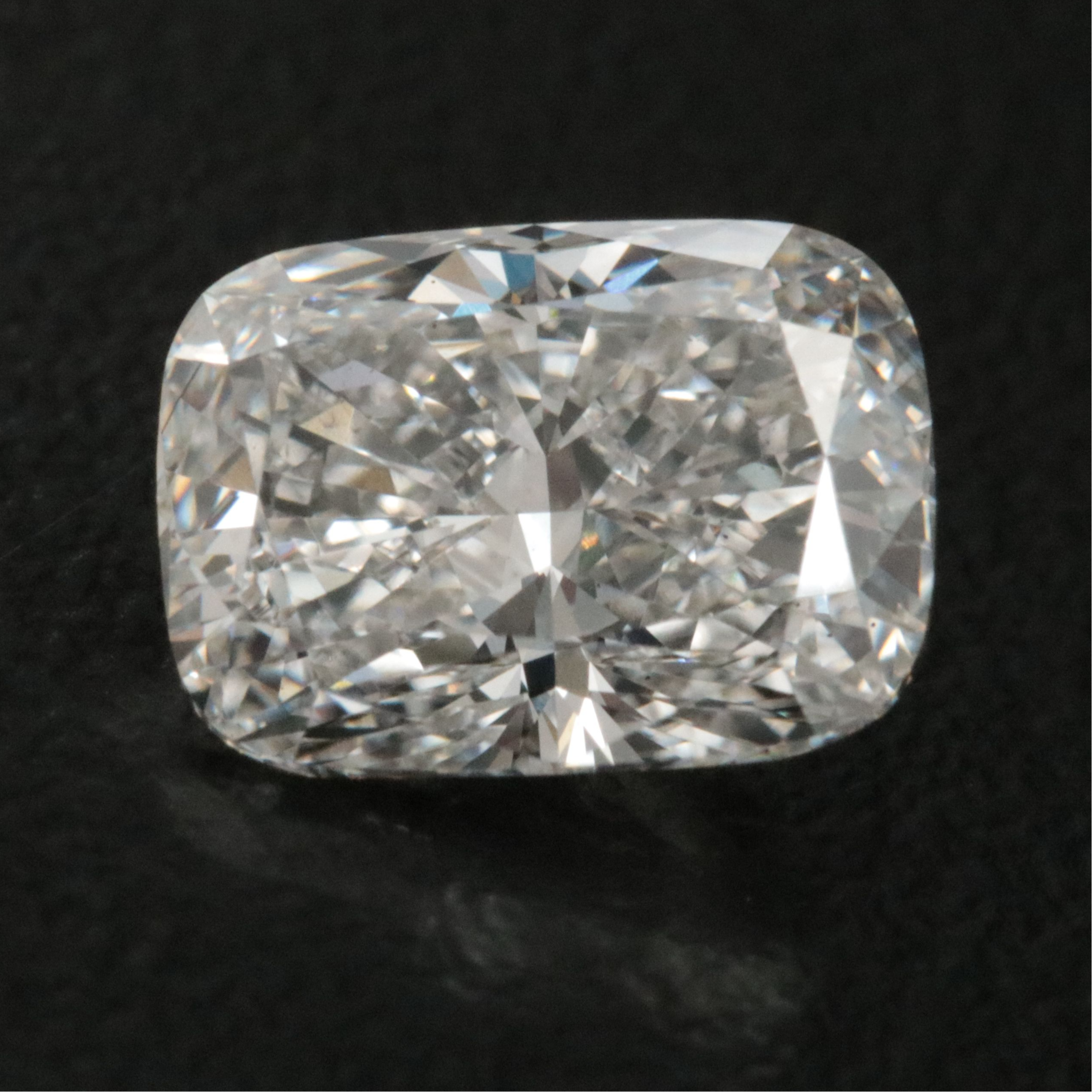 Loose 1.64 CT Lab Grown Diamond with IGI Report