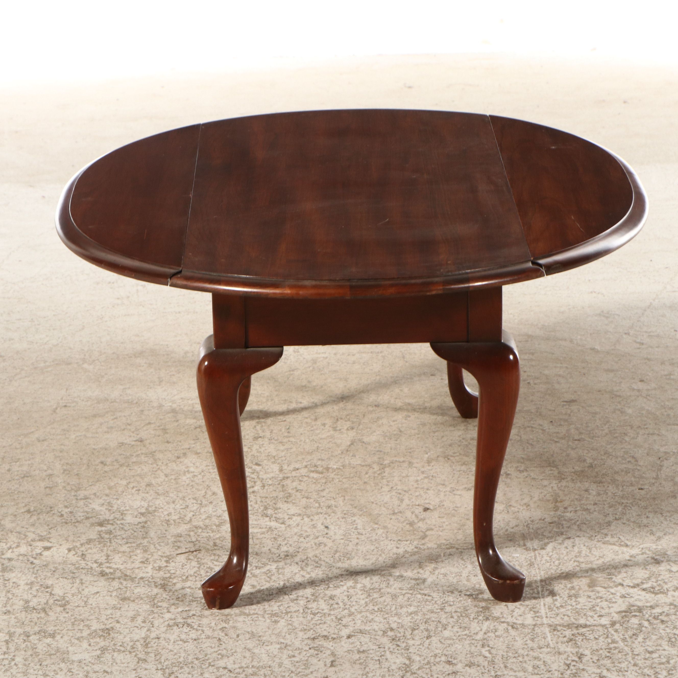 Pennsylvania House Queen Anne Style Cherry Coffee Table