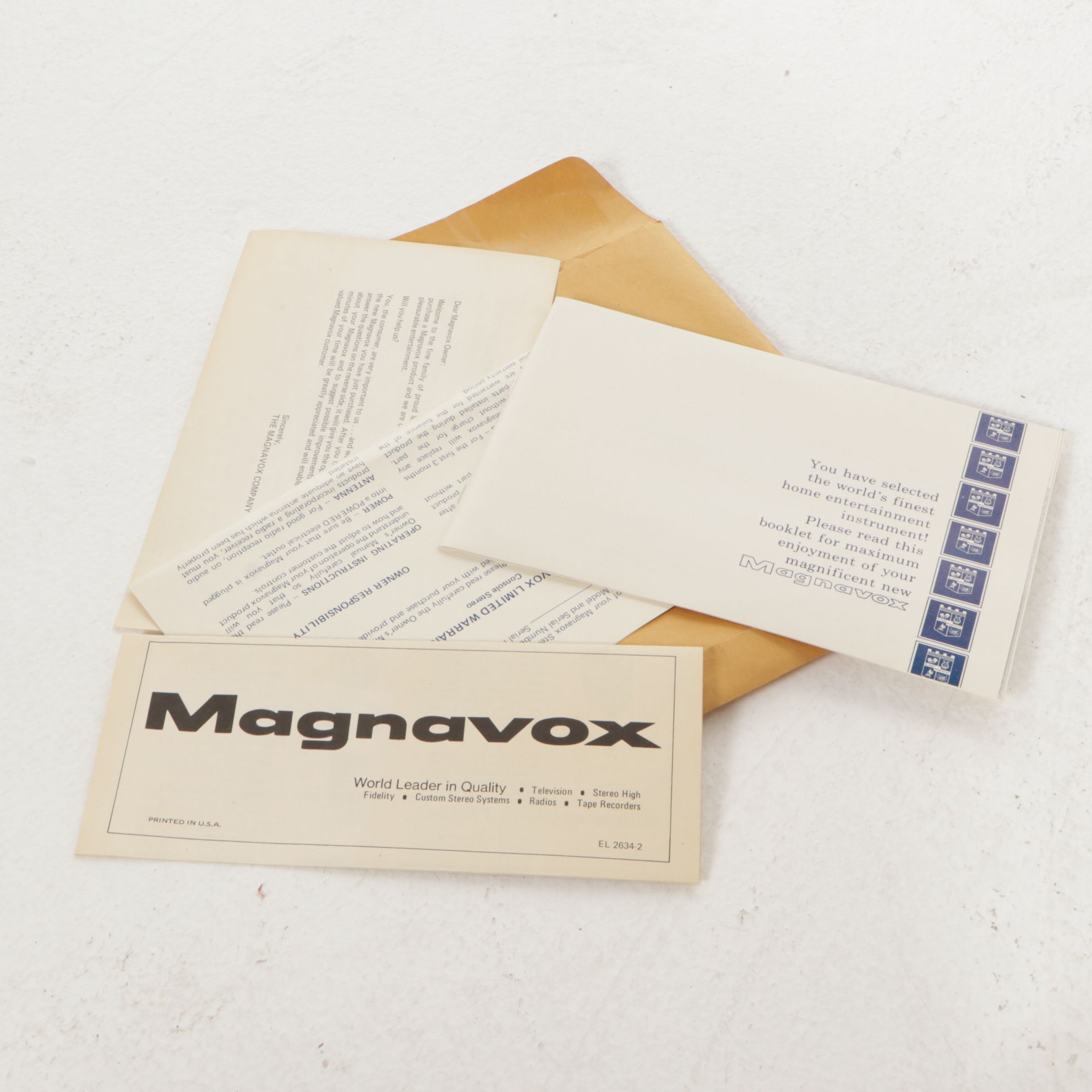 Magnavox Console Stereo System with Radio, Turntable and Records