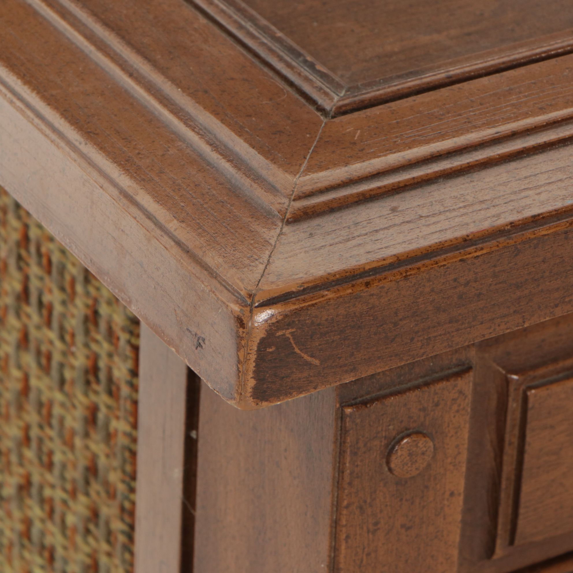 Magnavox Console Stereo System with Radio, Turntable and Records