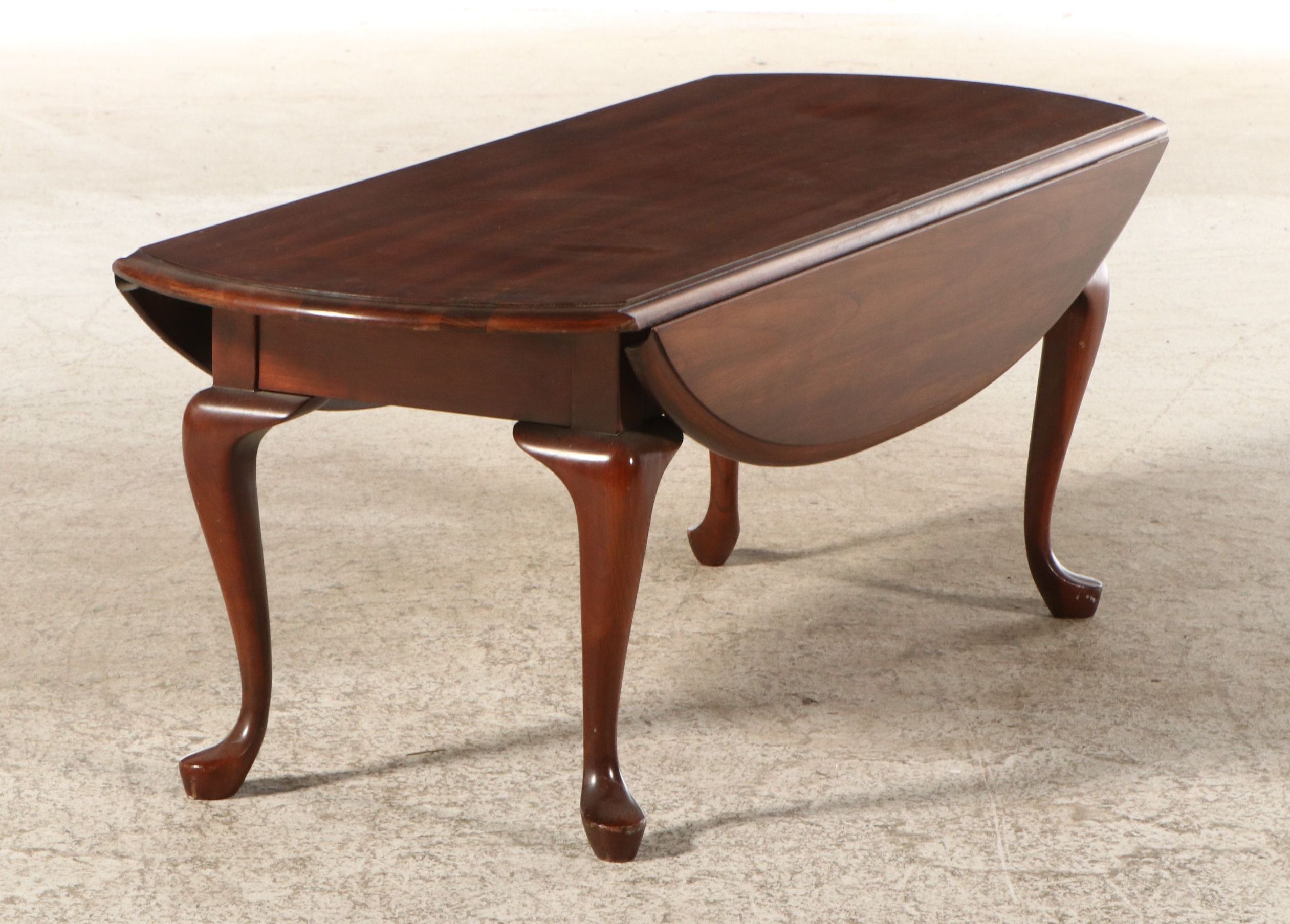 Pennsylvania House Queen Anne Style Cherry Coffee Table