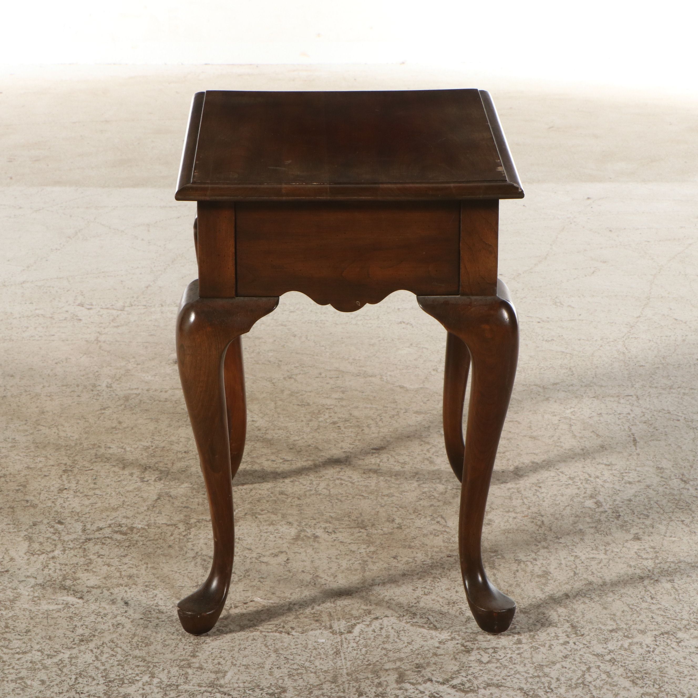 Pennsylvania House Queen Anne Style Walnut Single-Drawer End Table