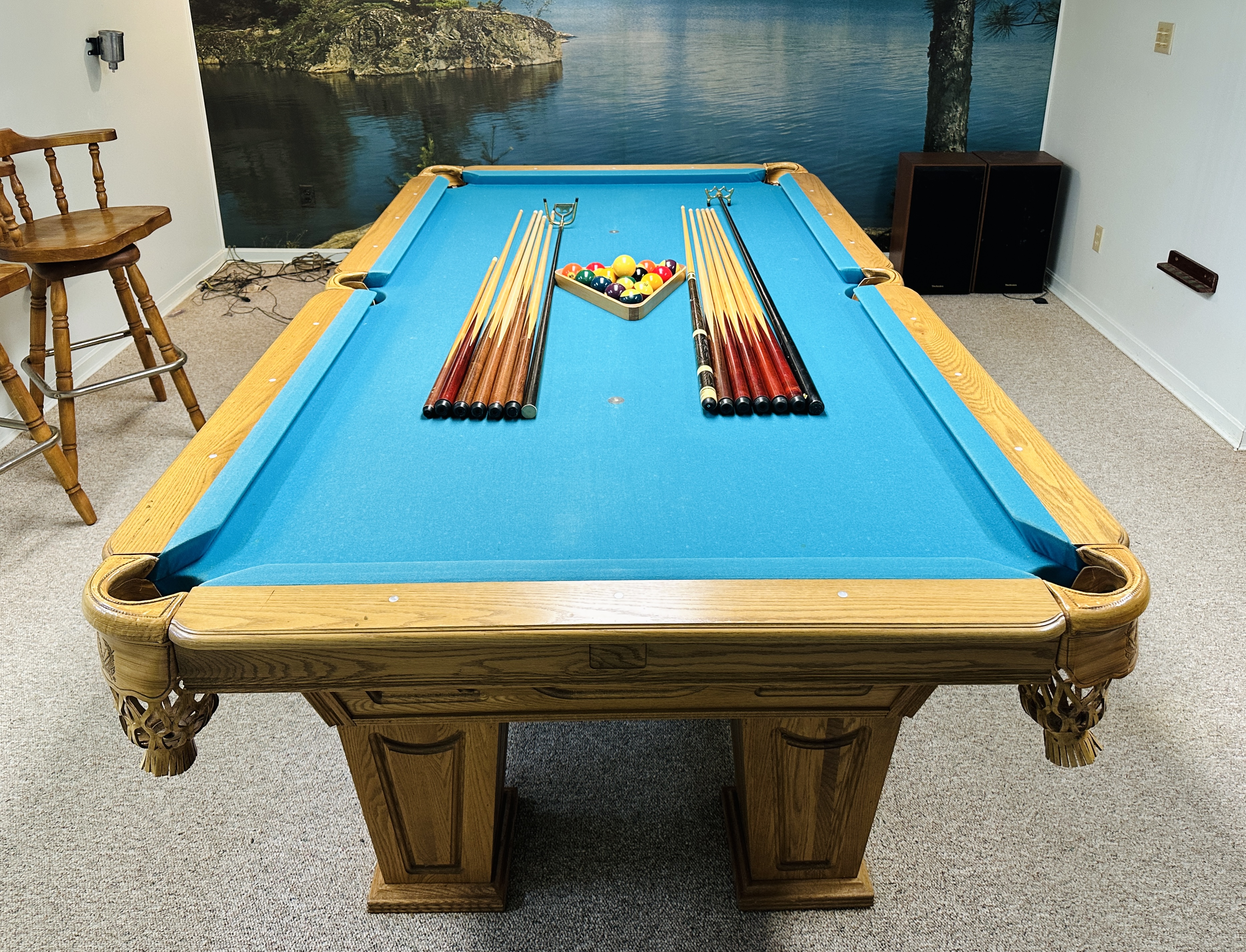 *Custom Pick Up* Oak Billiards Table with Cues and Accessories
