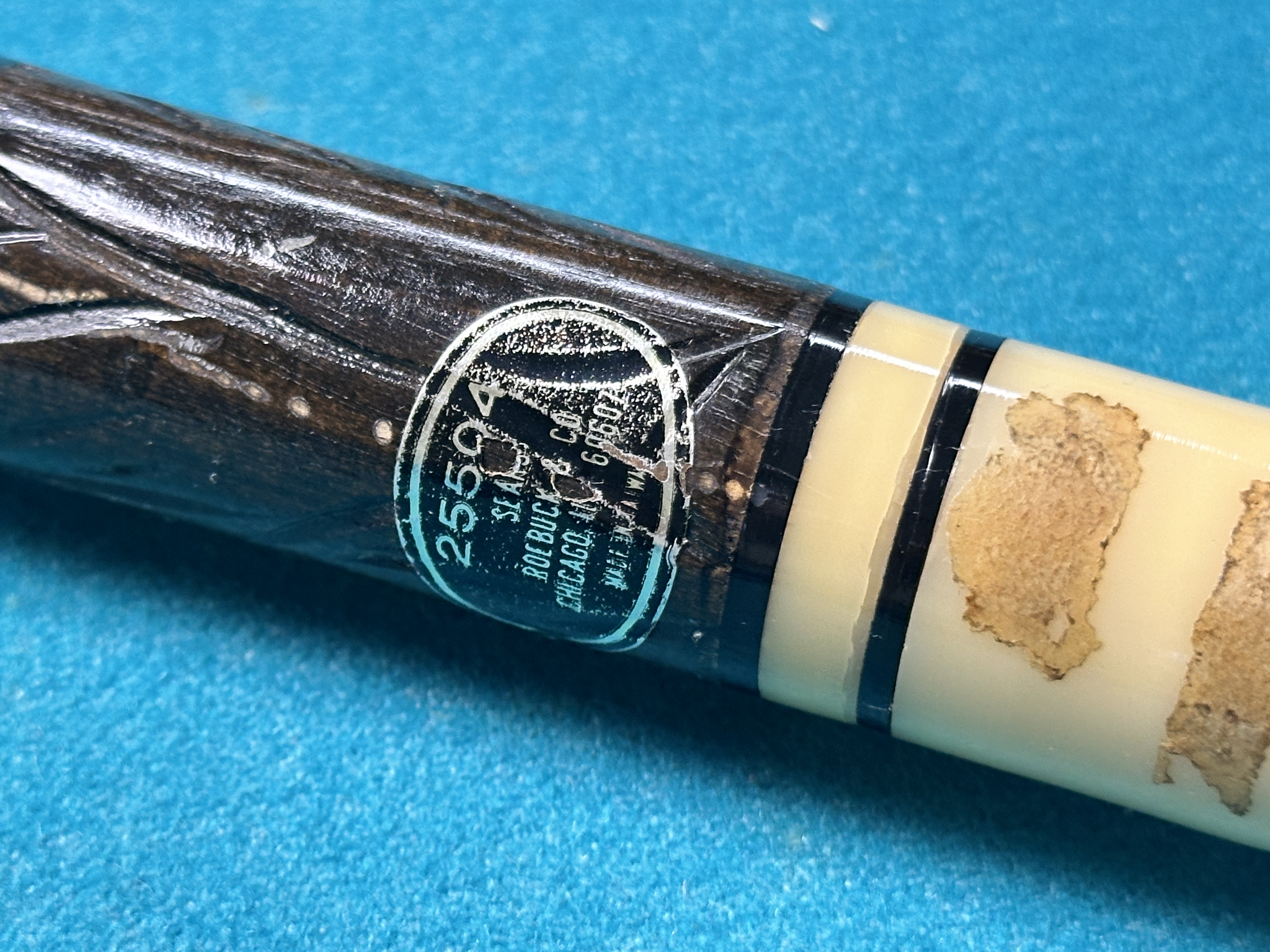 *Custom Pick Up* Oak Billiards Table with Cues and Accessories