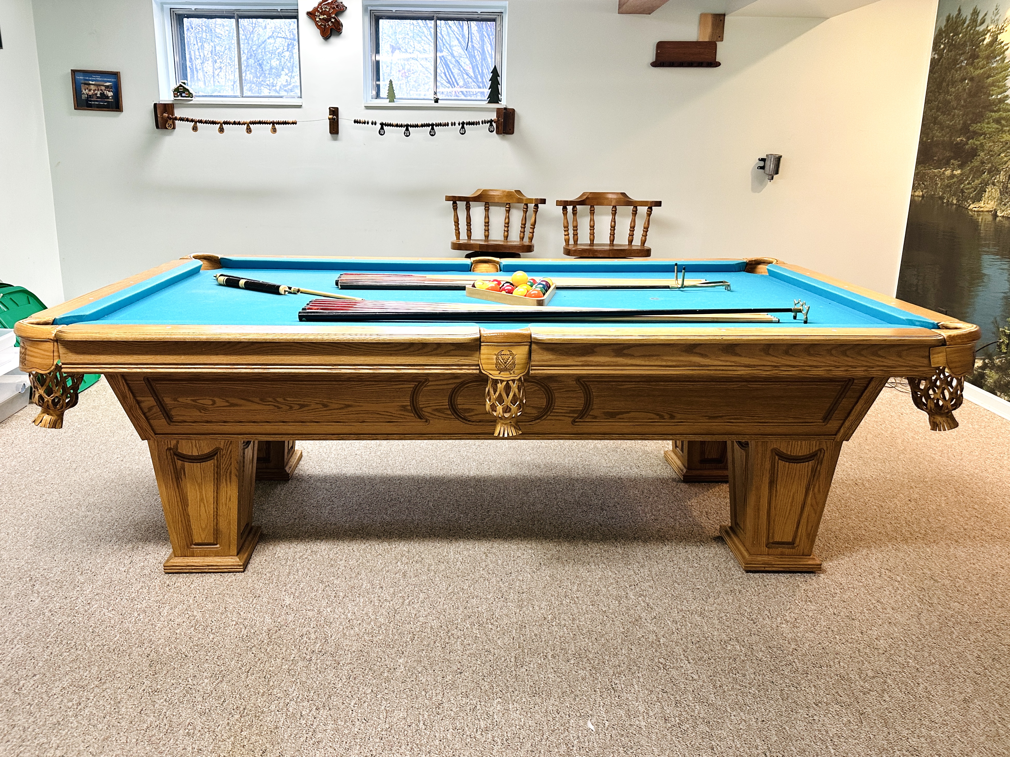 *Custom Pick Up* Oak Billiards Table with Cues and Accessories