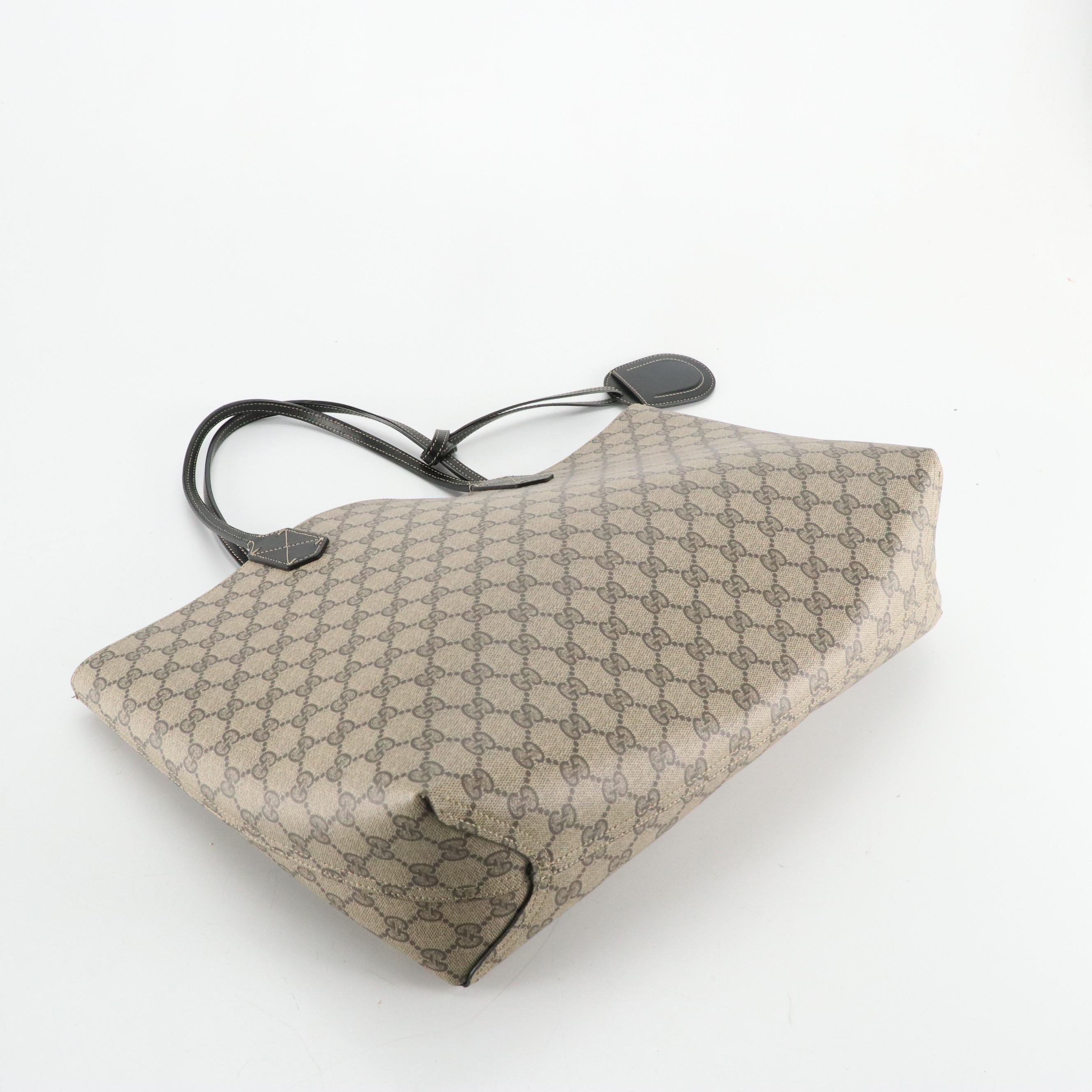 Gucci Large Reversible Tote in GG Supreme Canvas/Black Leather